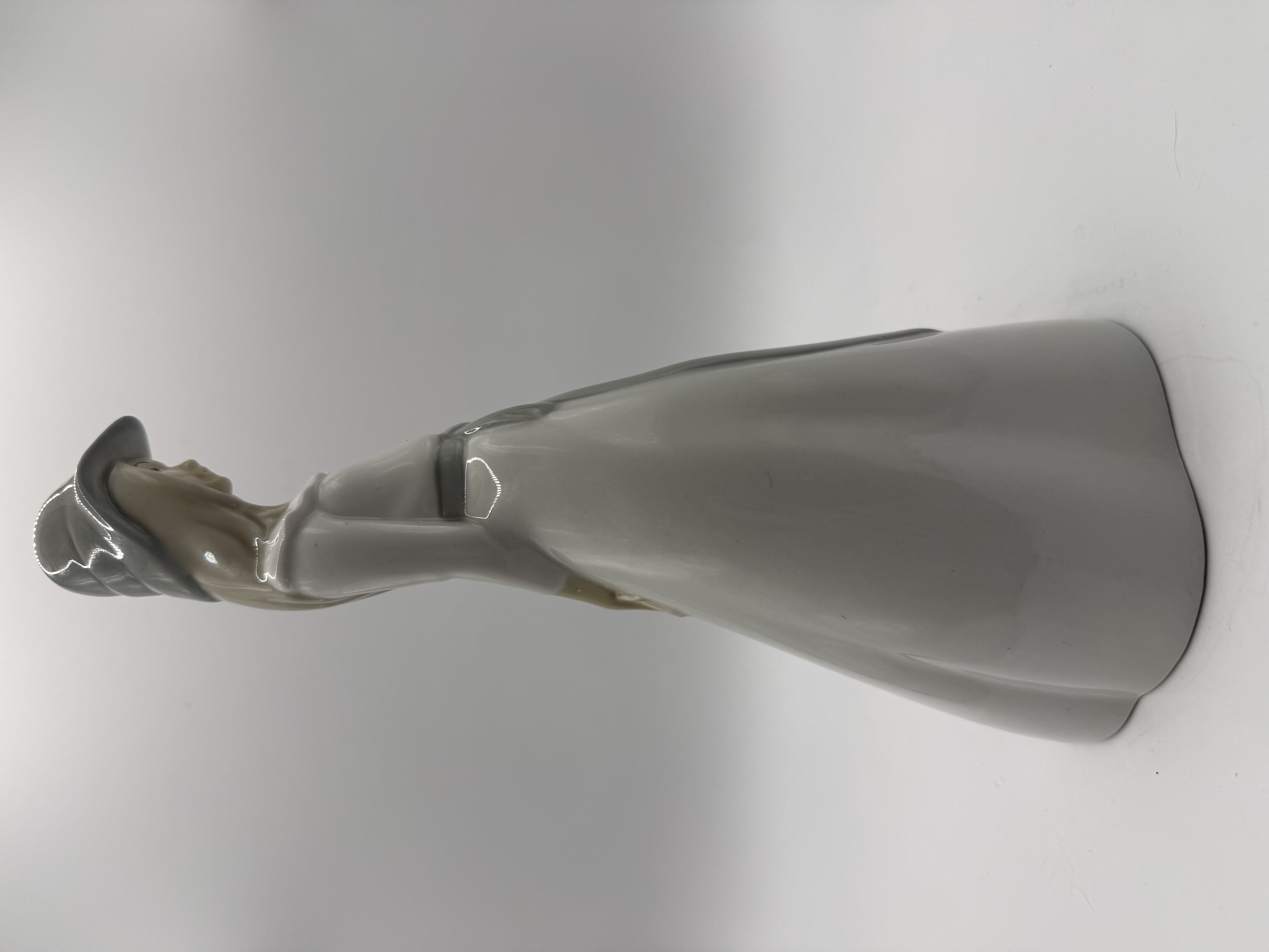 Ladro Style Porcelain Figurine by MIQUEL REQUENA - Girl Wearing a Hat - VALENCIA - Spain