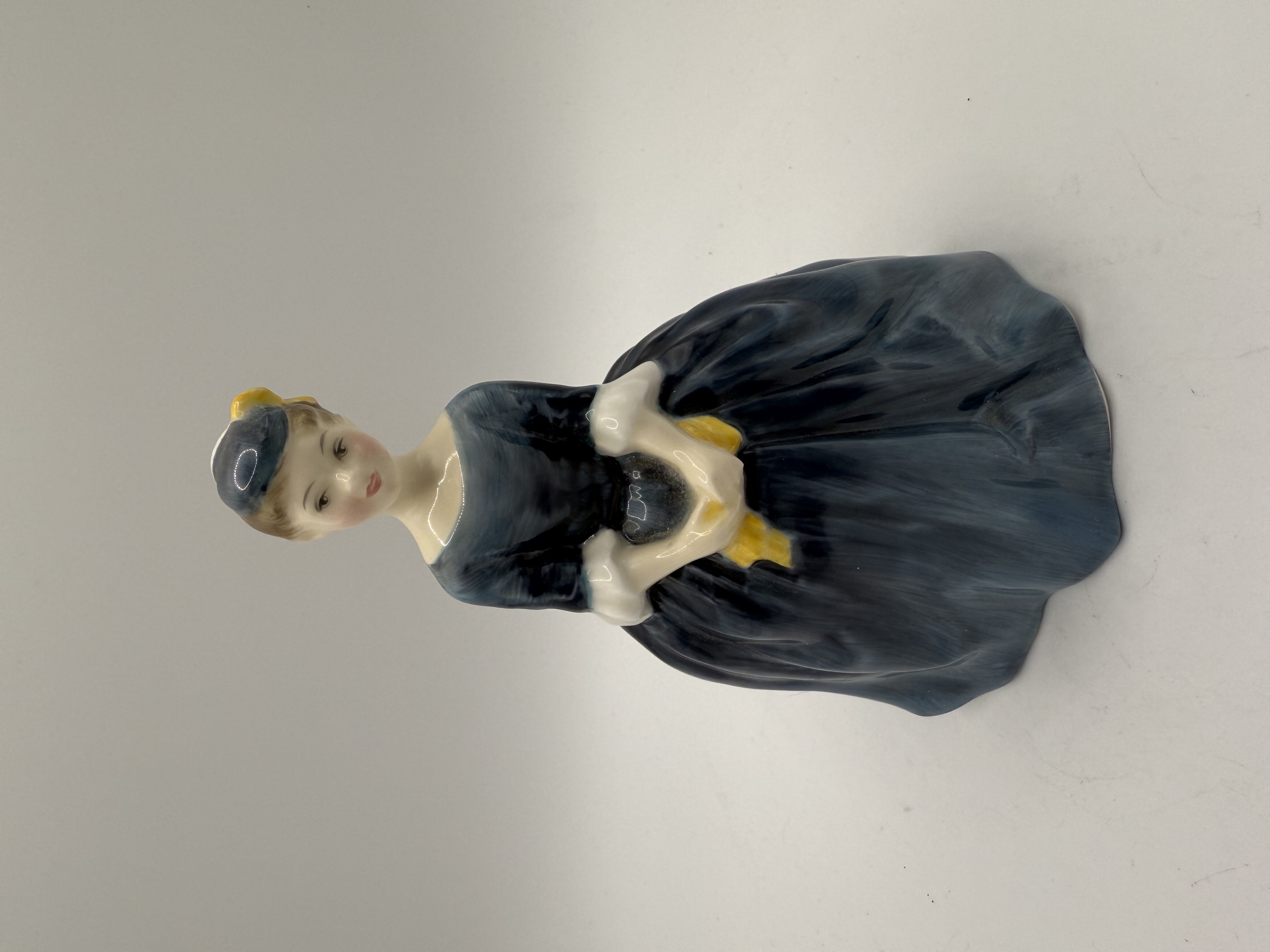 Royal Doulton HN 2341 Cherie figurine 1965: Mint Condition