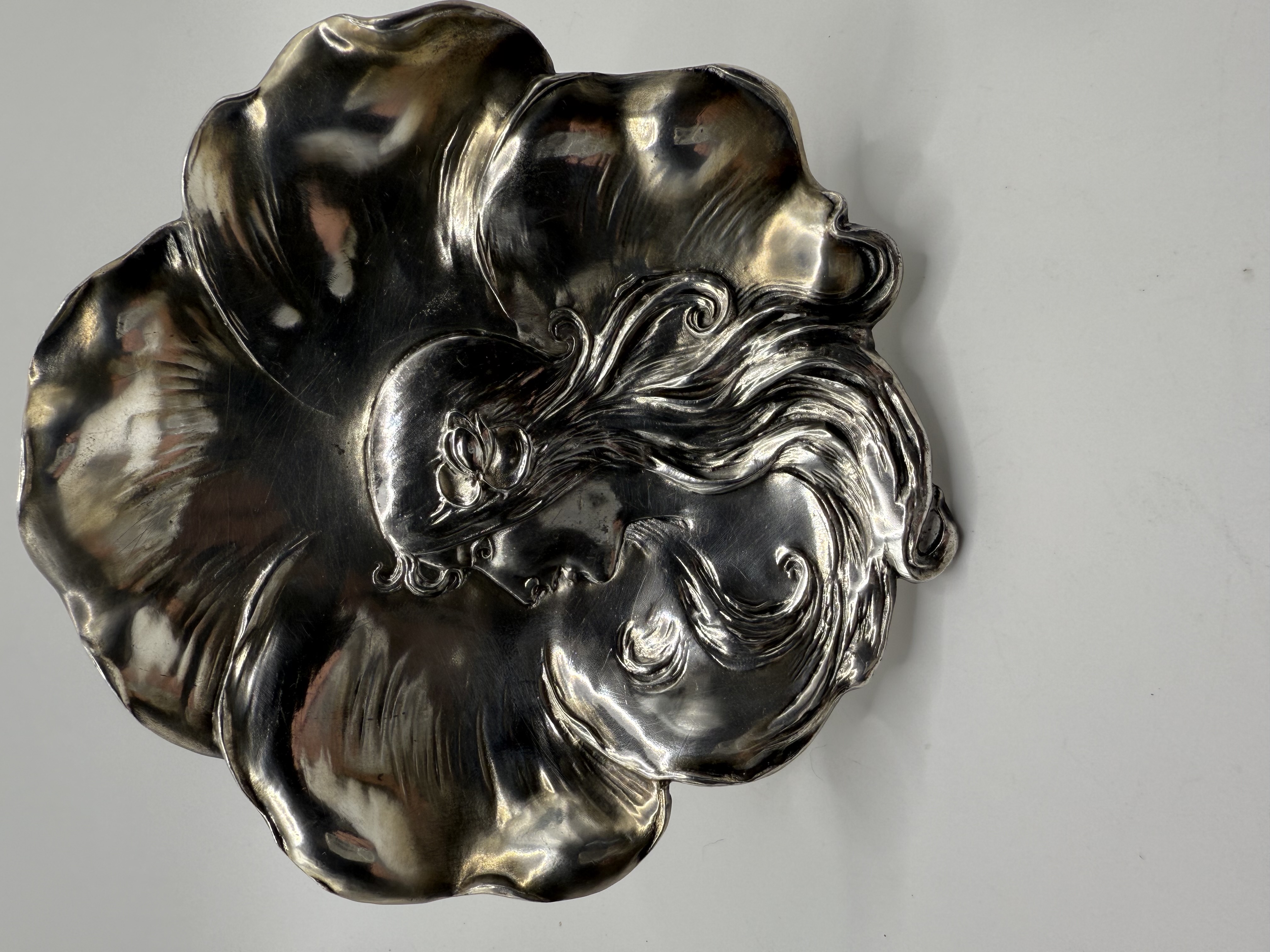 Vintage Silver Plate Dresser Dish with Art Nouveau Design