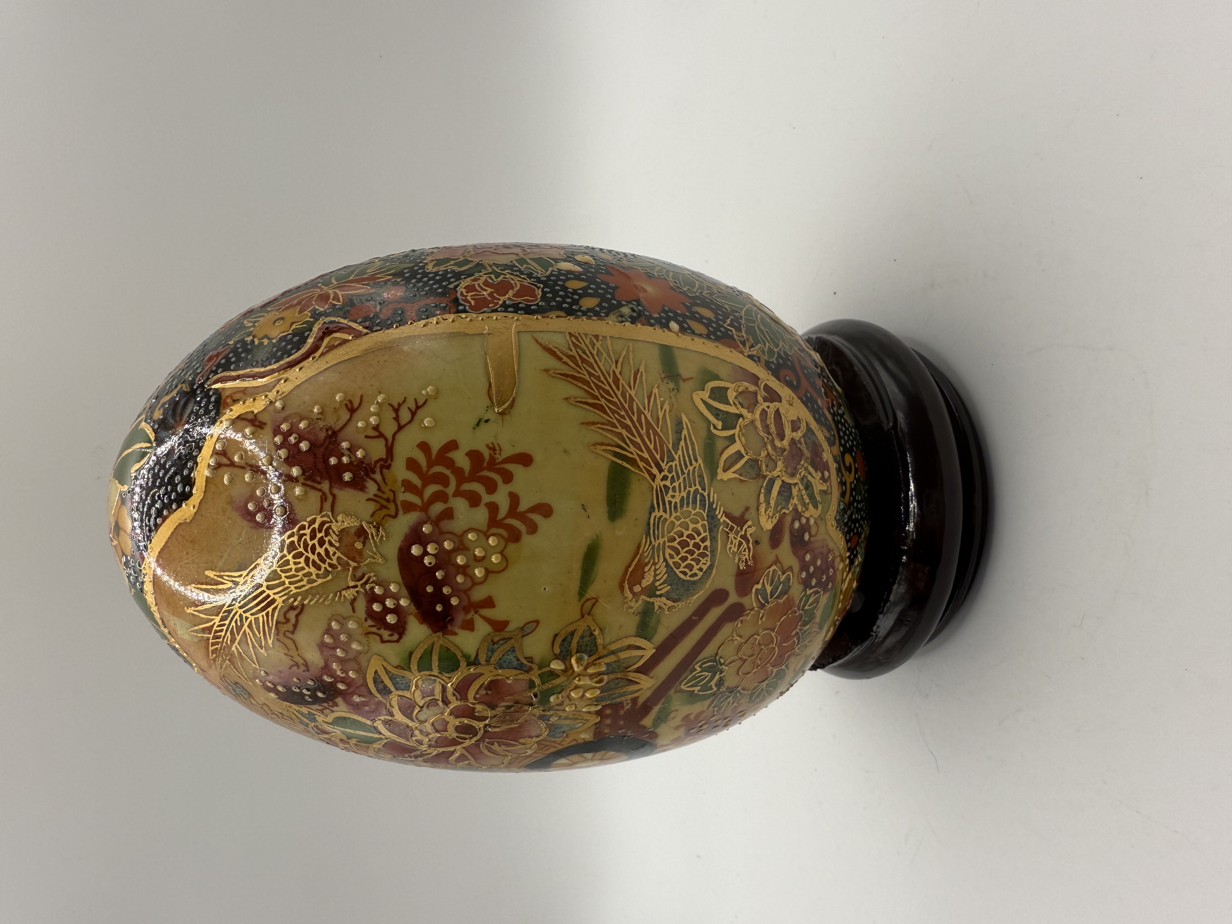 Satsuma Hand-Painted Decorative Egg
