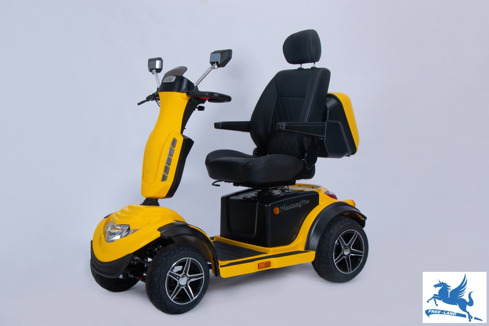 FREELAND FLTEV RS9-PRO 2-SEAT E-4 Wheel 1400W 24V 75Ah battery 14" / 15"Wheels