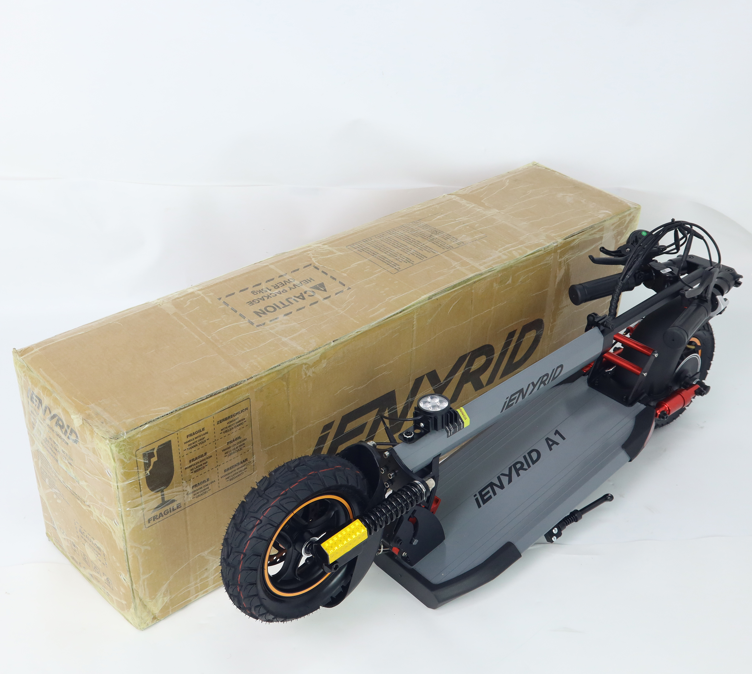 iENYRID A1 cheap adult electric scooter  800 W 48 V 12,5 Ah LiFePO4