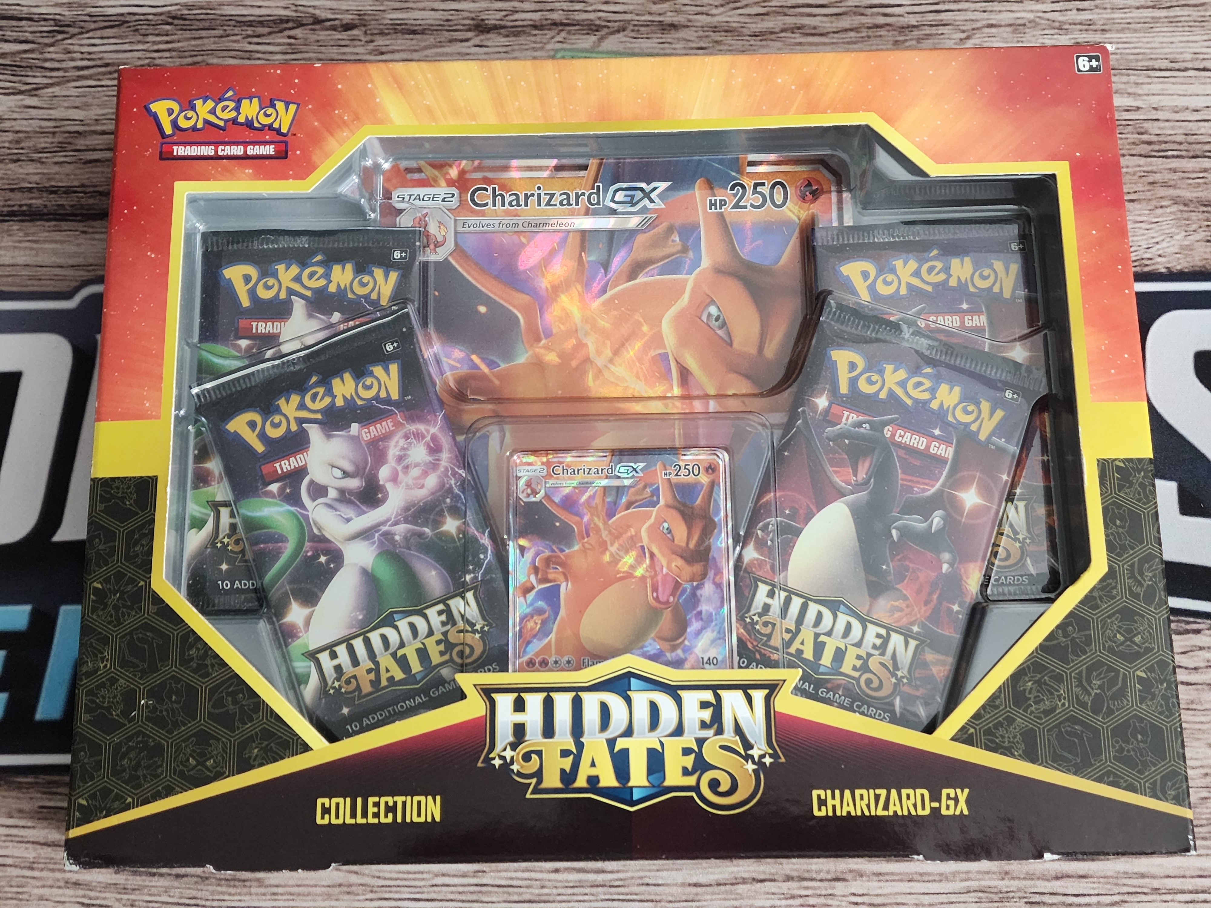 Hidden Fates Charizard-GX Collection Box