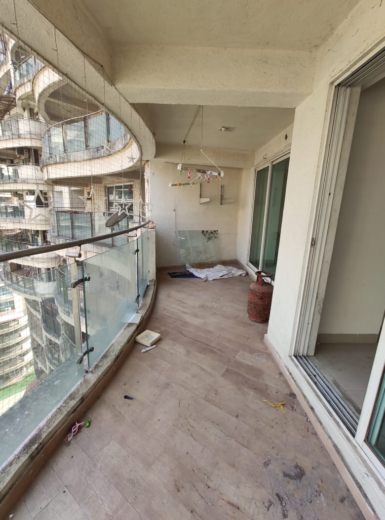 Looking 3BHK Flat in Nahar Amrit Shakti Perfect for Family Comfort