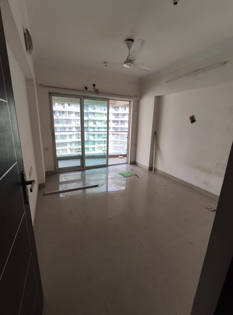 Looking 3BHK Flat in Nahar Amrit Shakti Perfect for Family Comfort