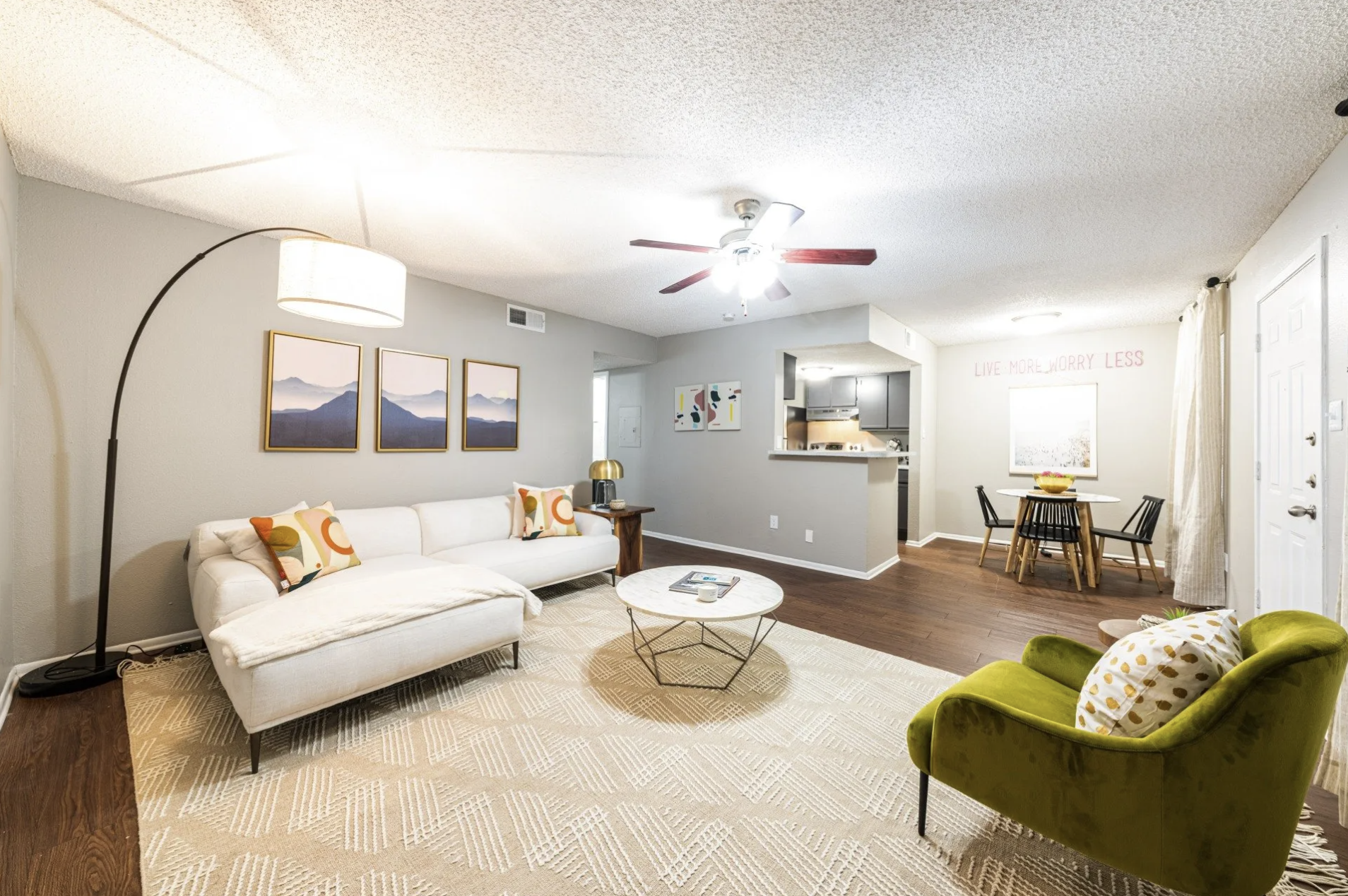 $1099 Apartment/condo