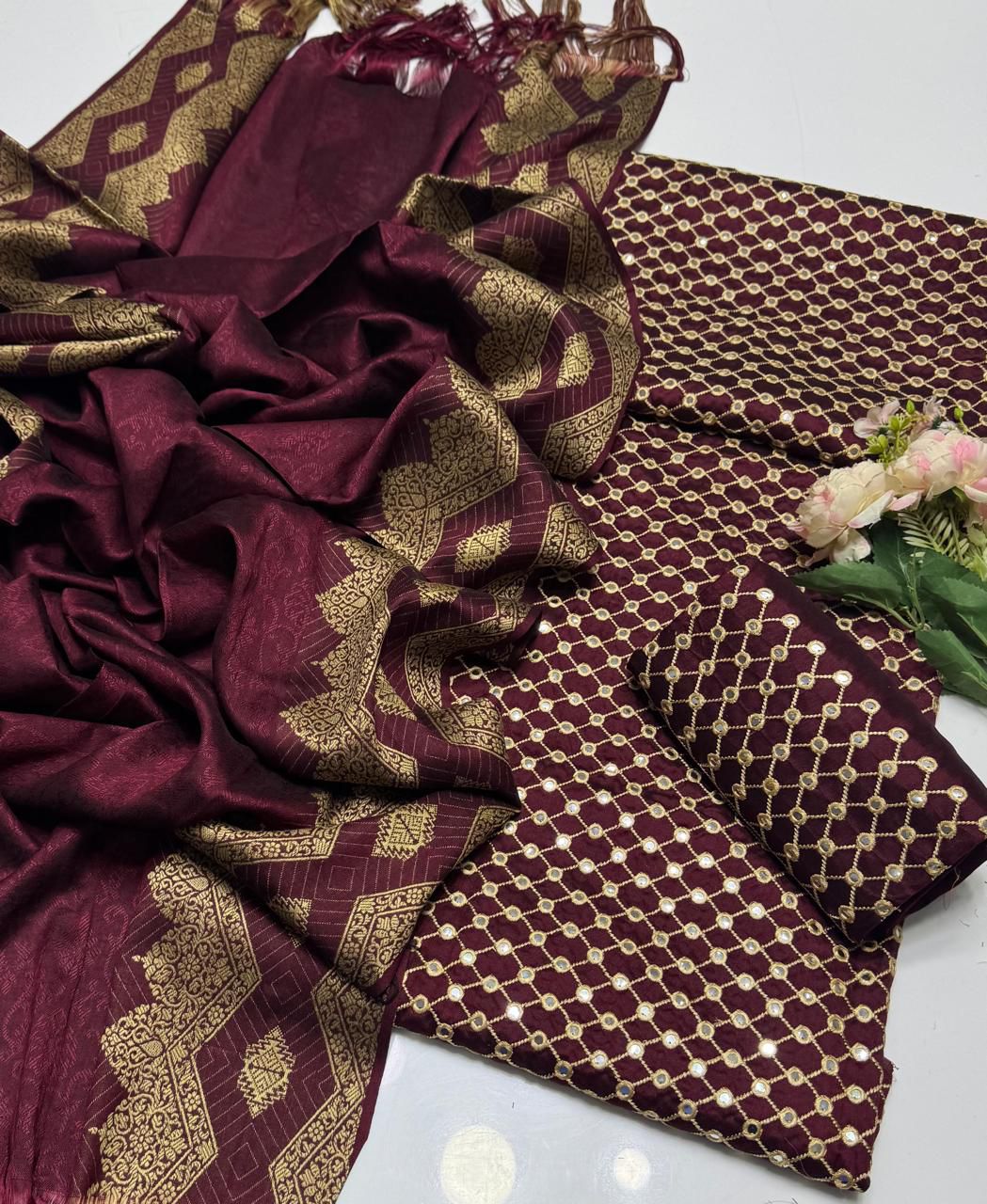 Dhanak Computer Embroidery