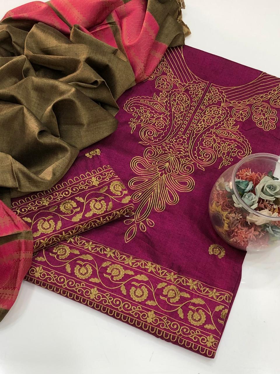 Staple Laboosi Computer Aari Work