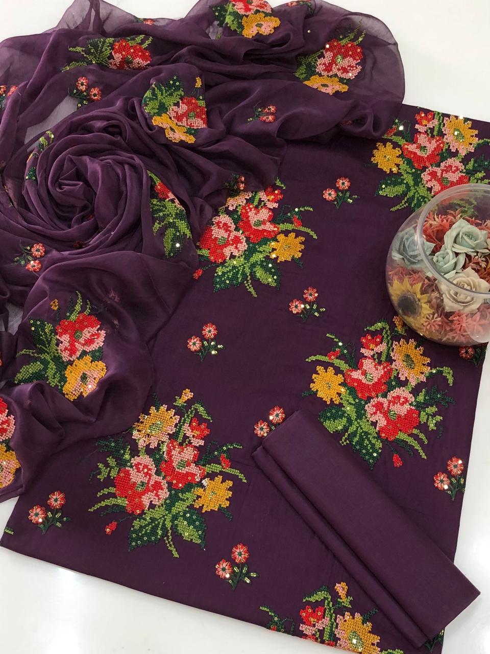 Cross Stitch Boti Sequence work