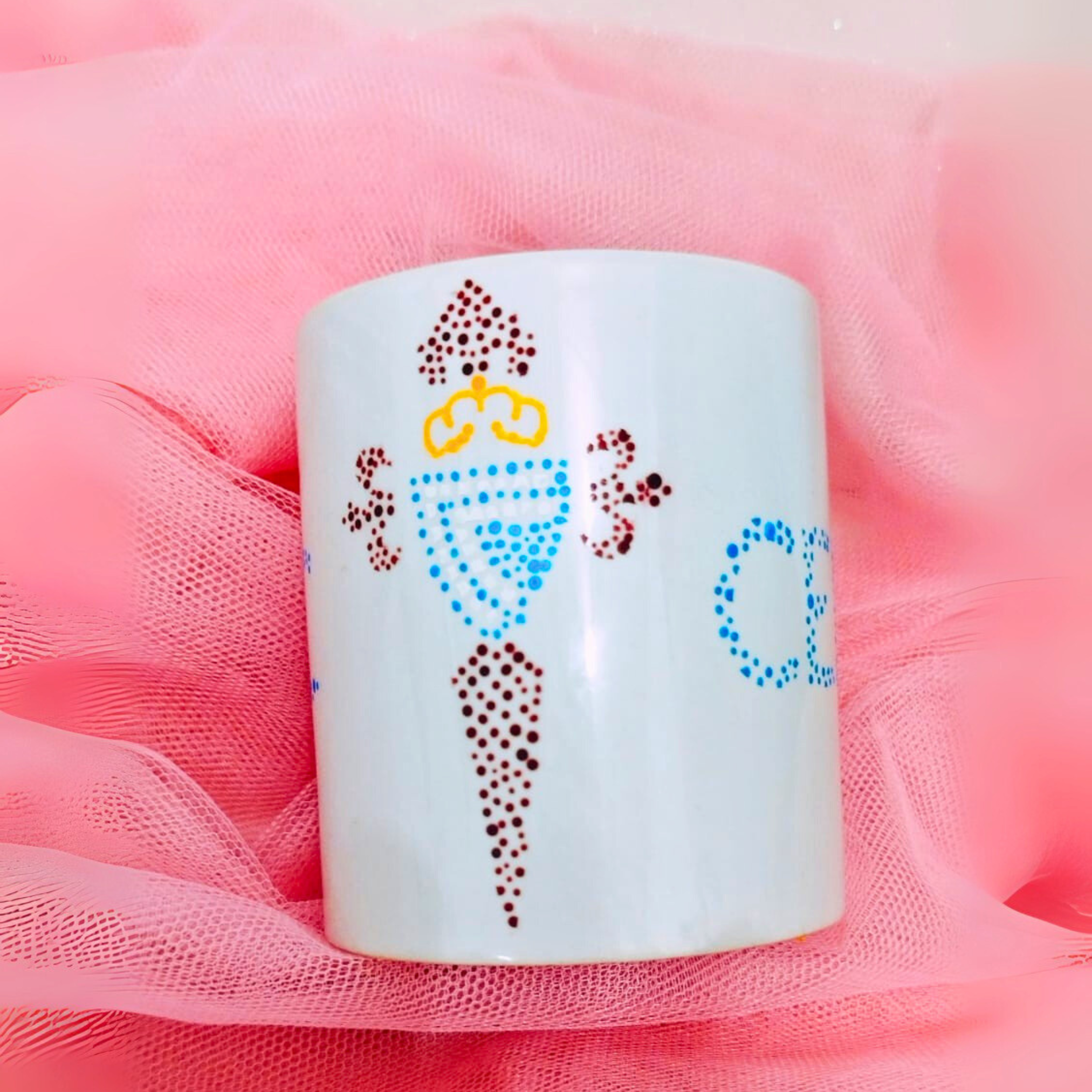 Taza de cerámica Puntillismo