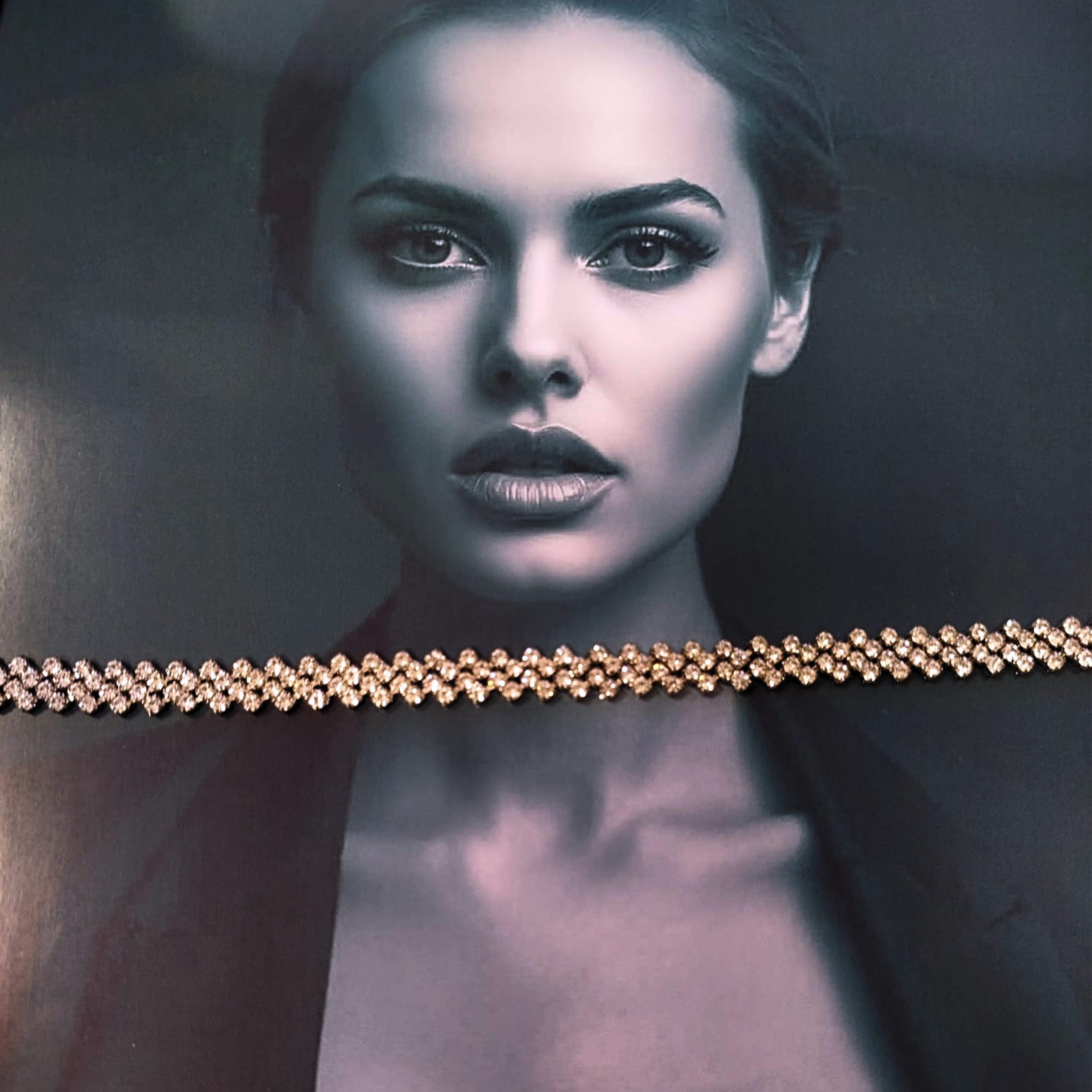 Collar de diamantes imitación