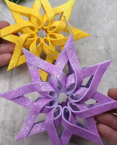 Estrella decorativa de fieltro