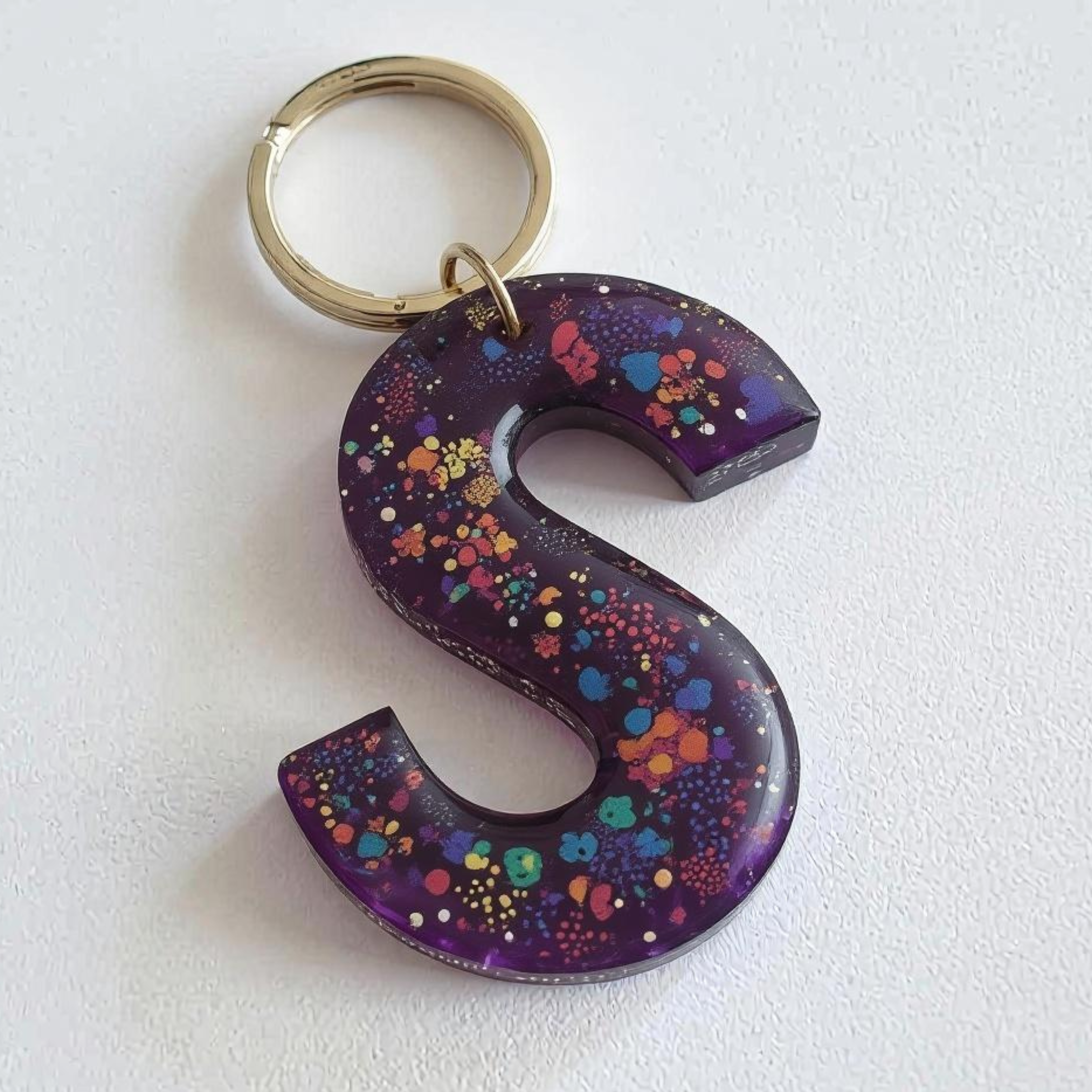 Llavero de resina diseño puntillista