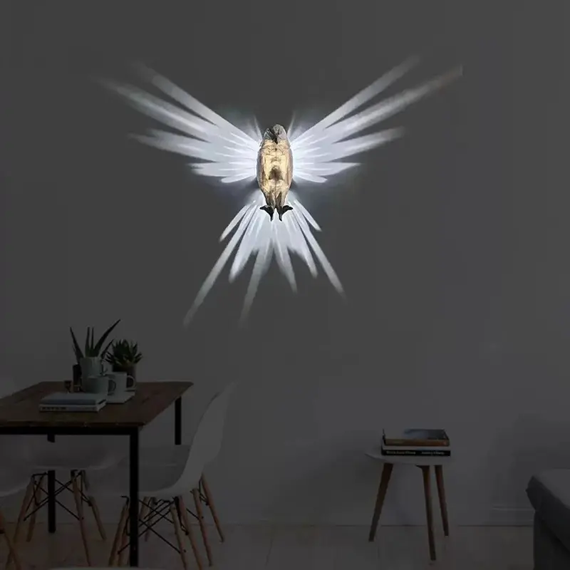 Majestic Eagle Lamp