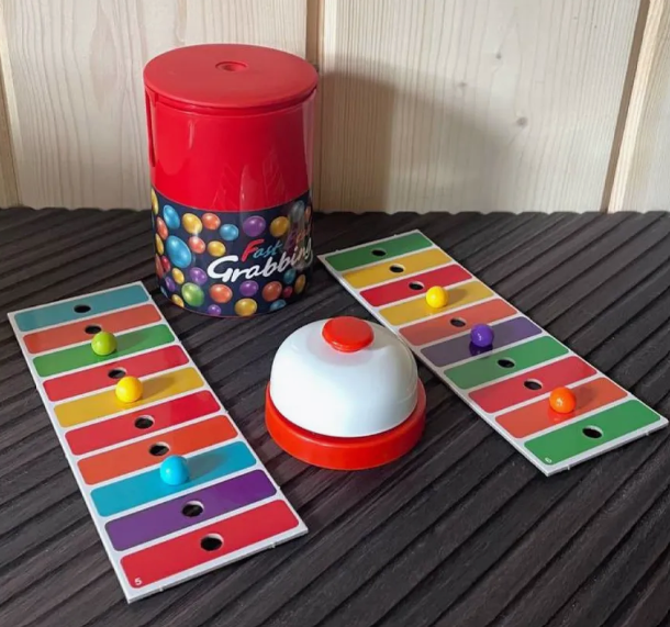 Fast Bead Grabbing Game