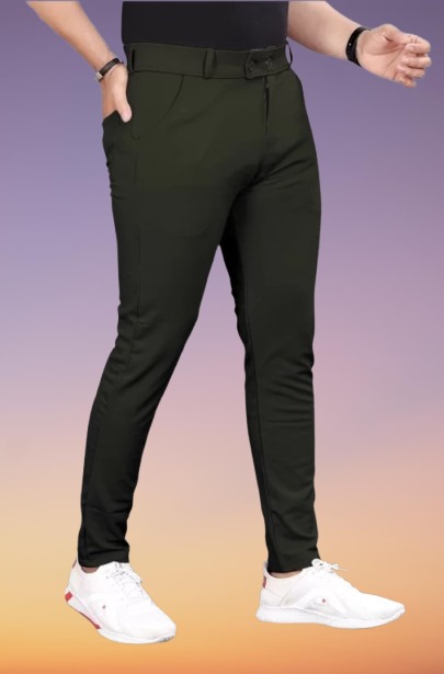 Men Solid Black Pant