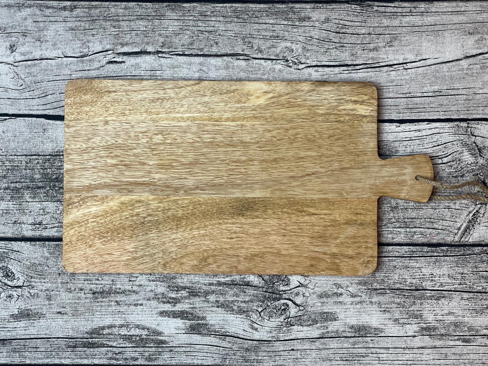 Schneidebrett aus Mangoholz
