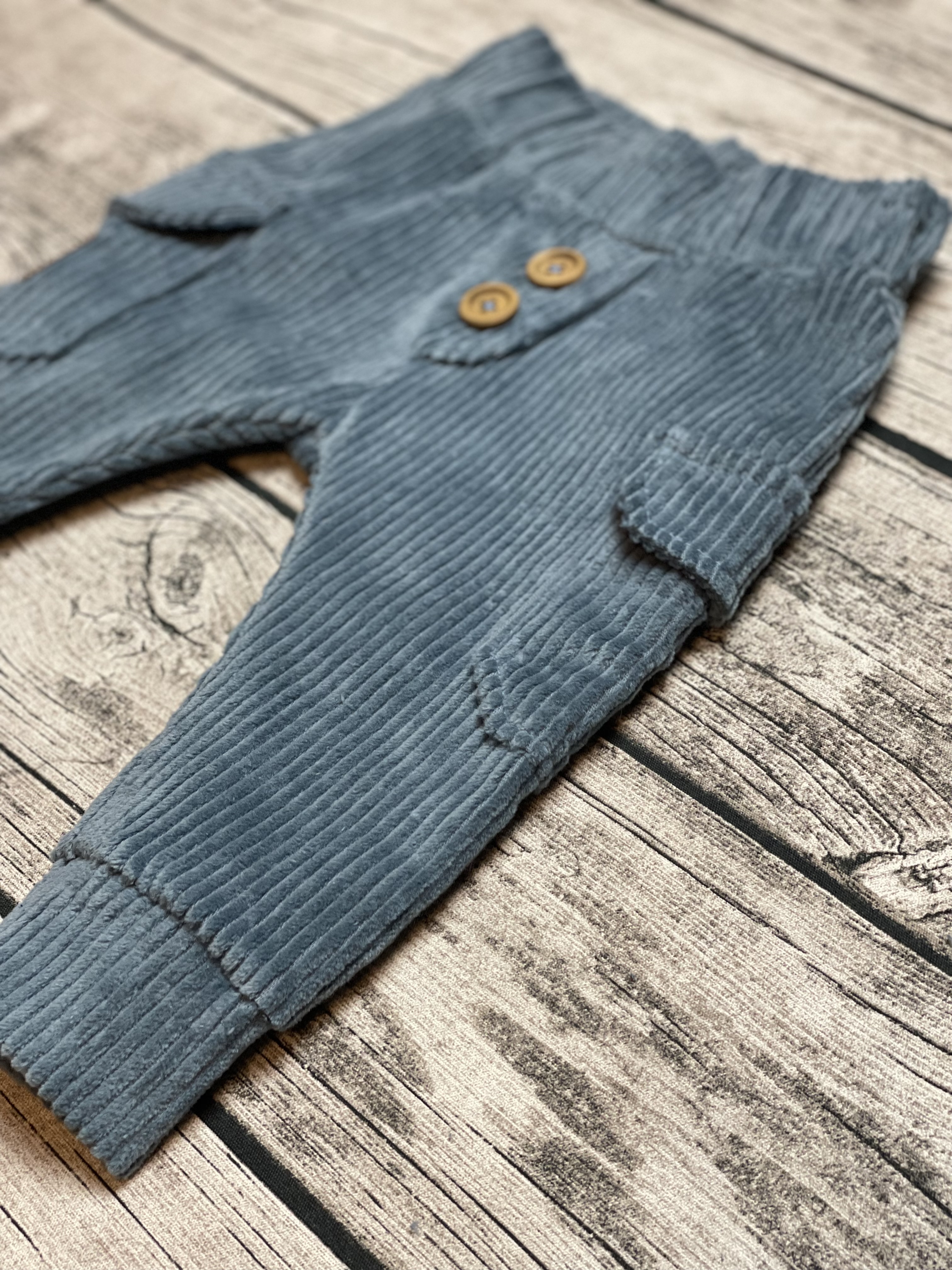 Breitcord Stretch Baggy  ohne Patch