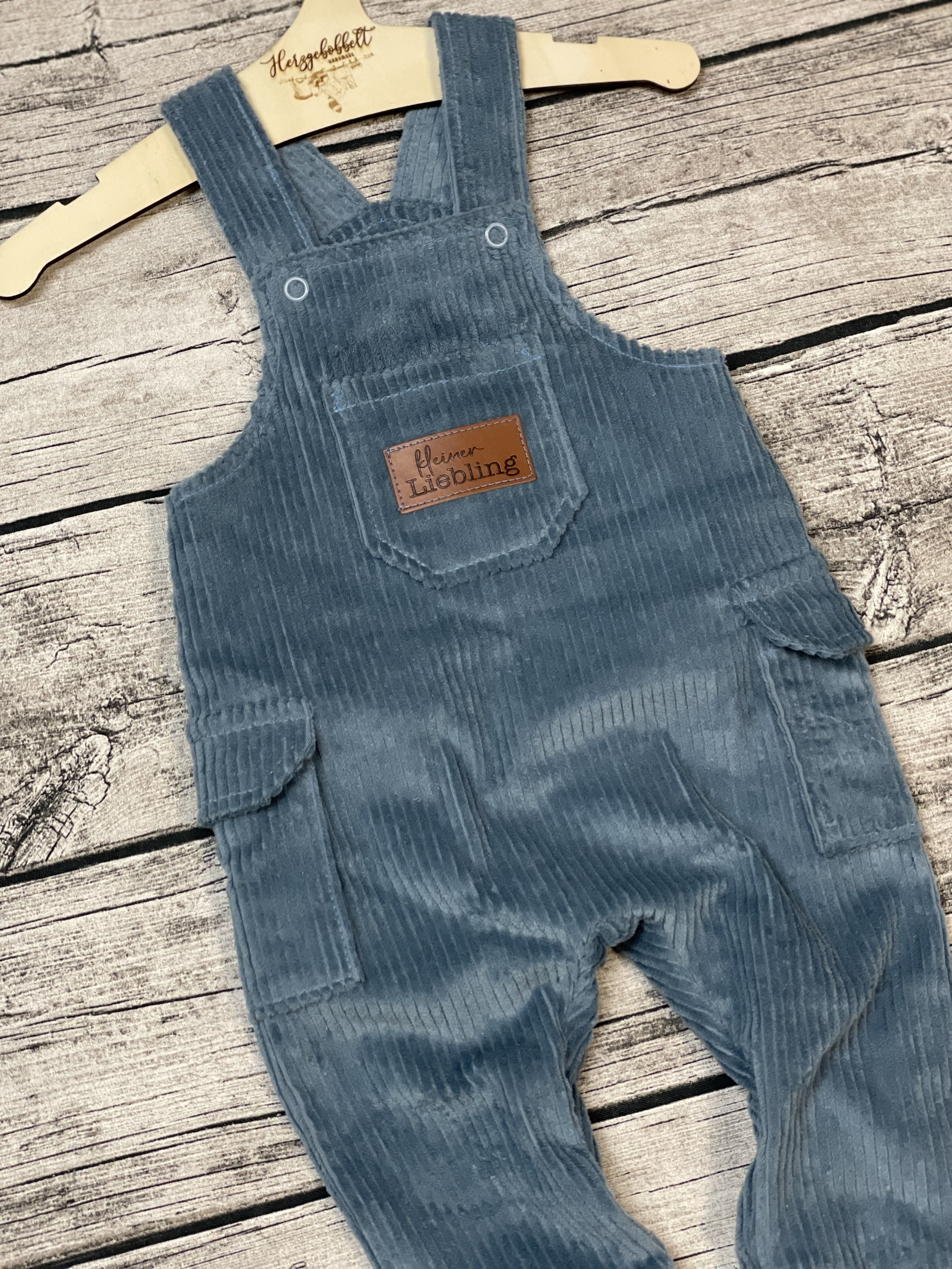 Stretch Breitcord Latzhose 