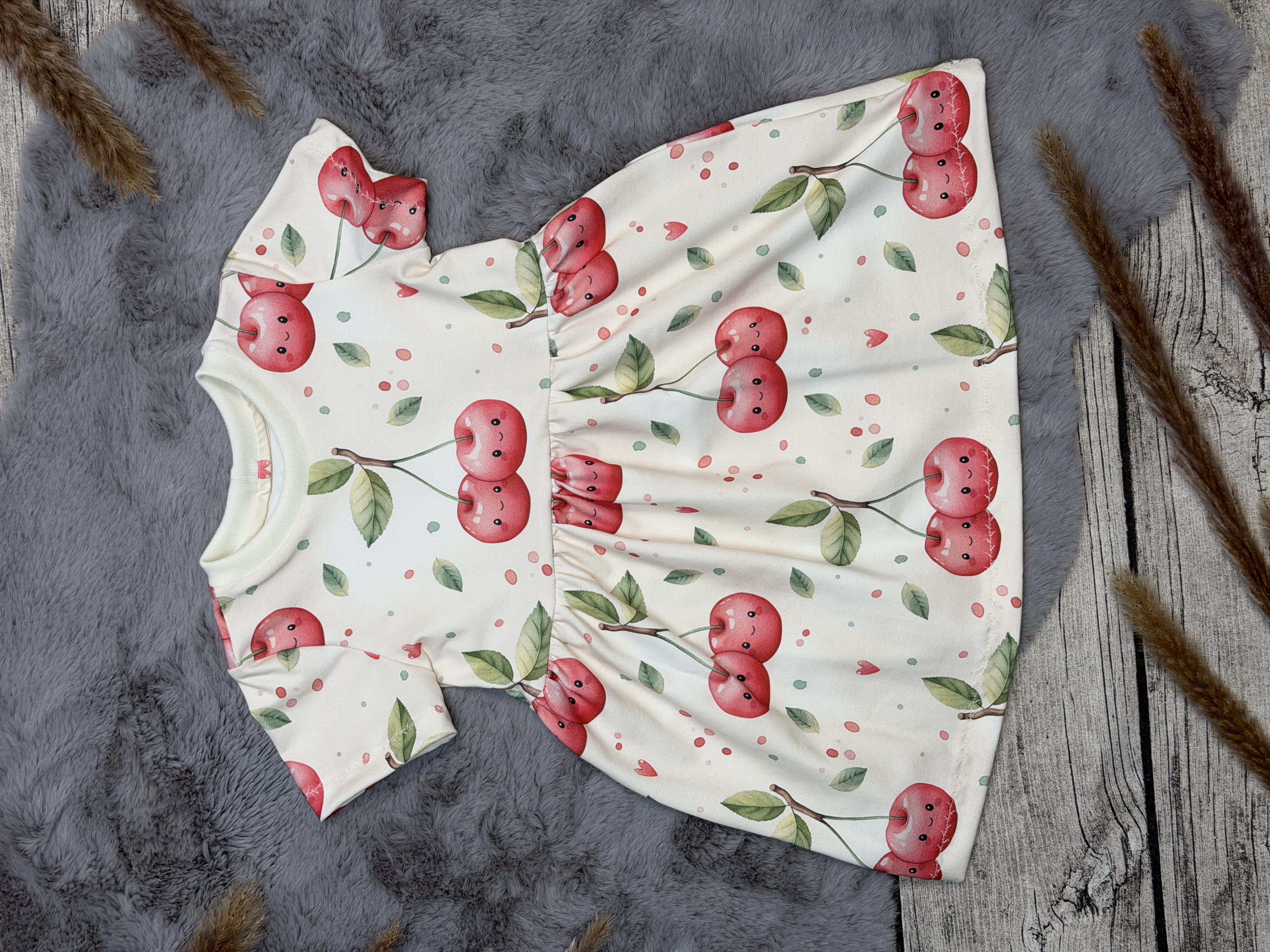 Jersey Basic-Kleid Kirschen