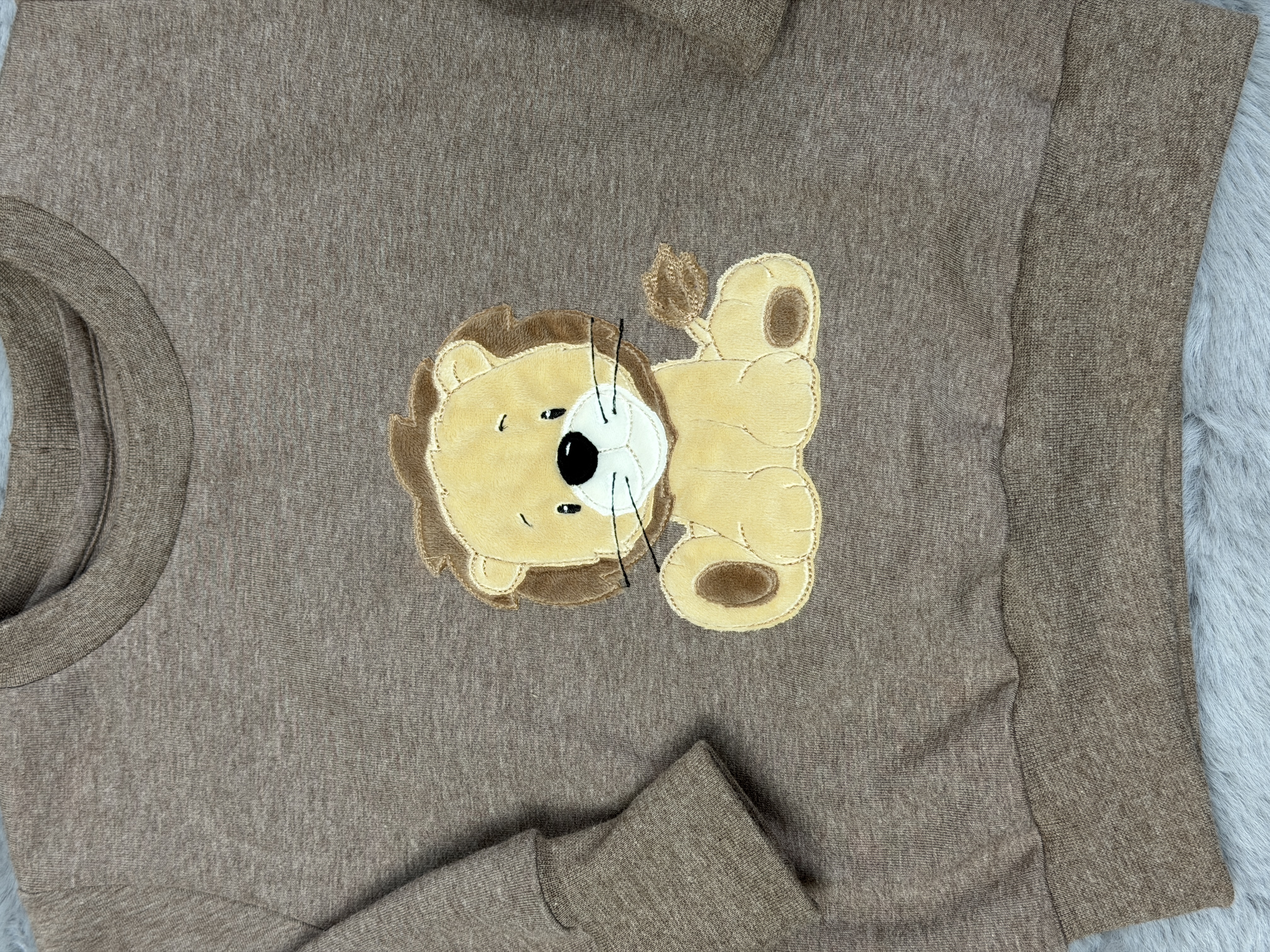 Oversize Sweater mit Weihnachtsbär/Stern Plüsch Stick (Weihnachten)