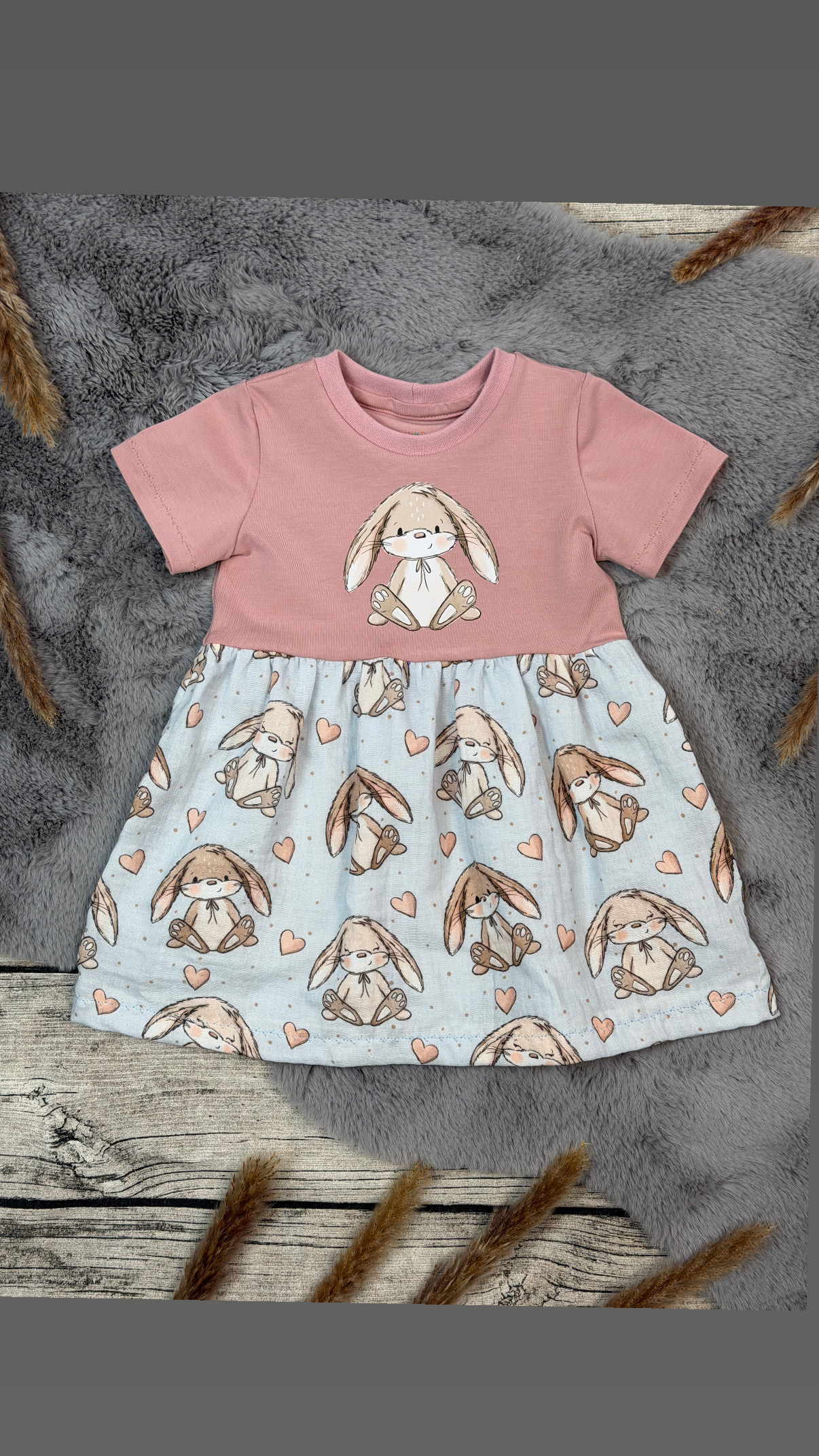 Jersey/Musselin Basic-Kleid mit Bügelbild Hase 