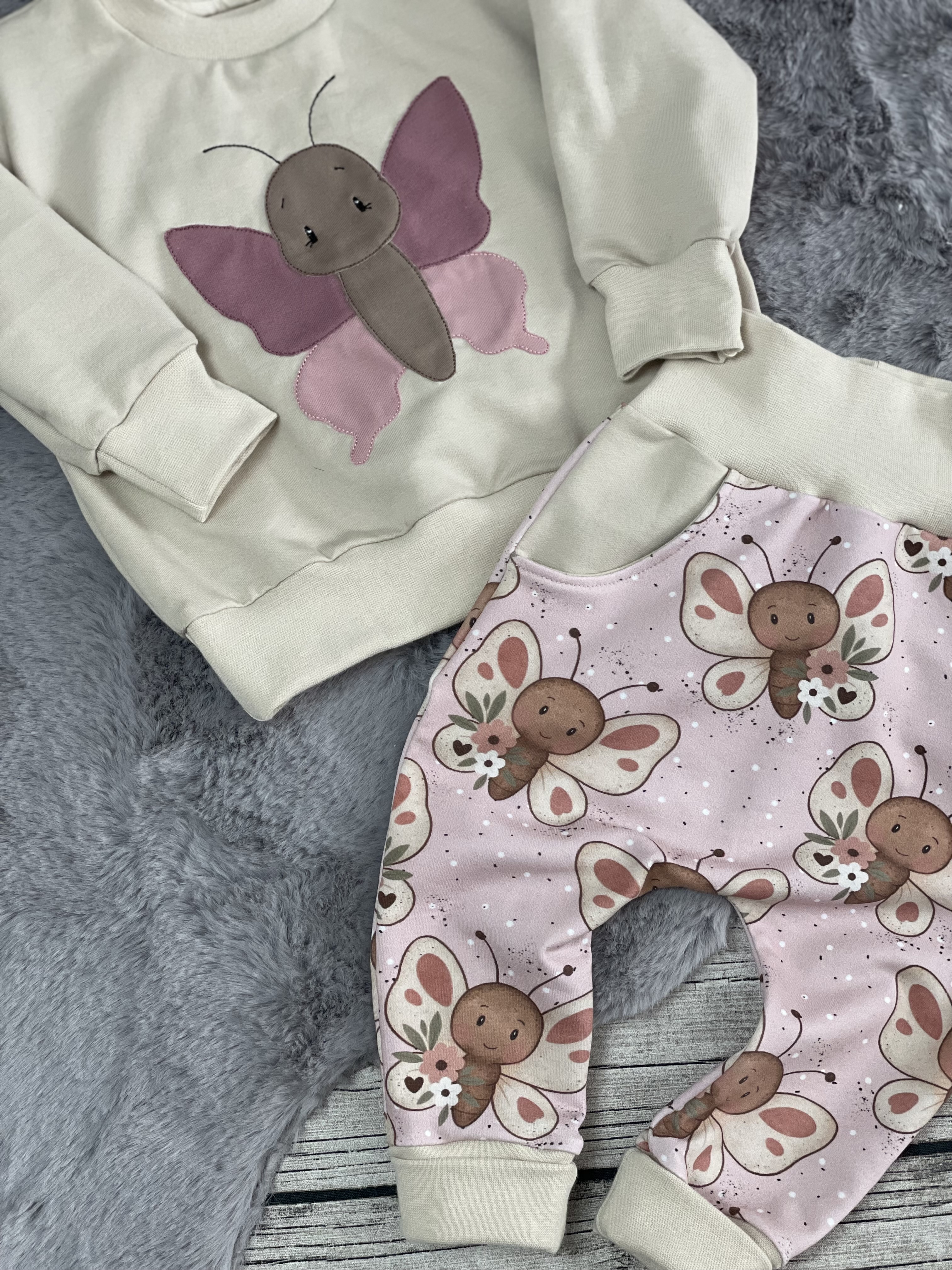 Set „Malu“ Pumphose und bestickter Oversize Sweater 