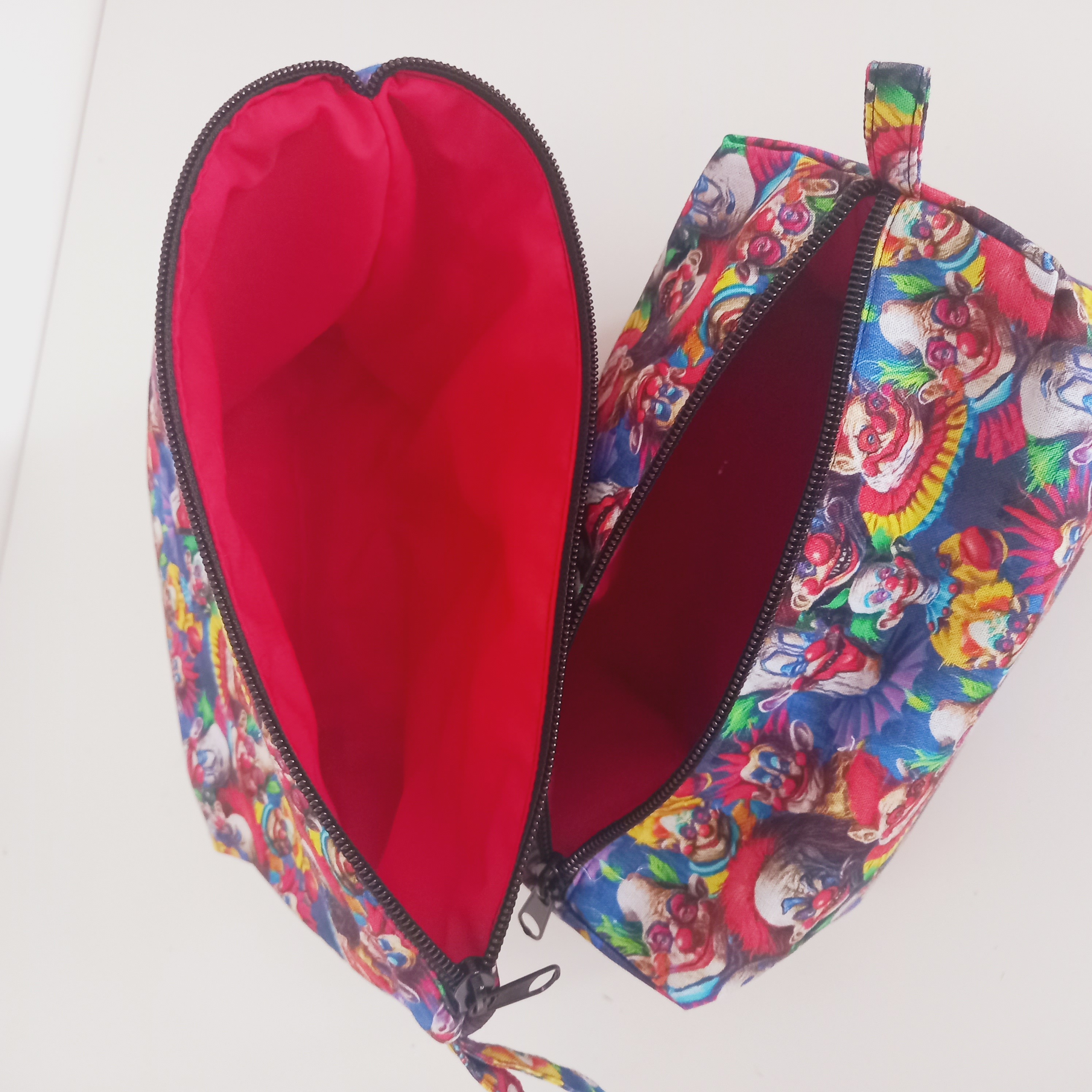 Killer Klowns make up case