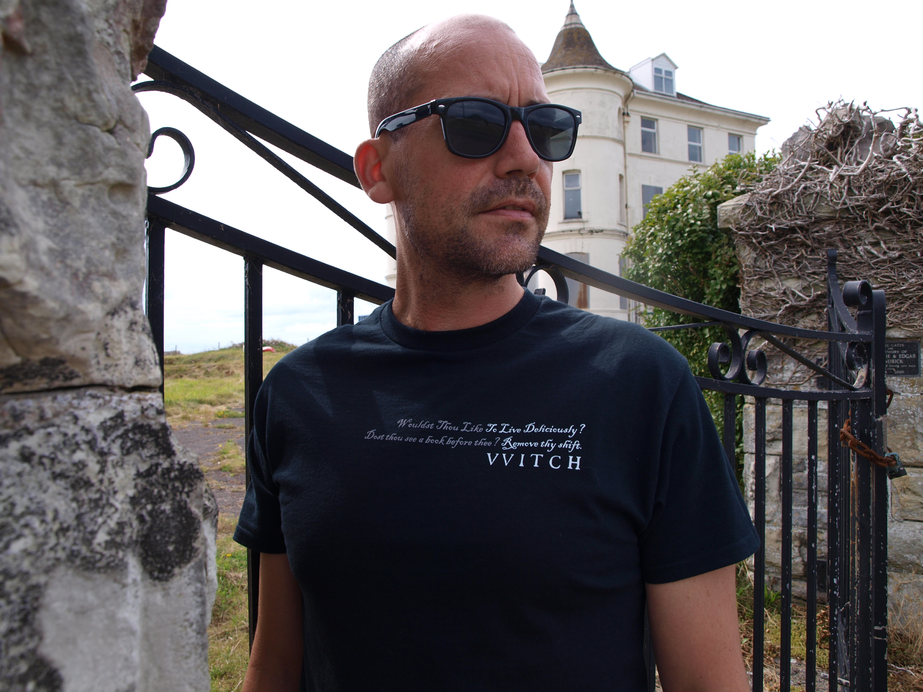 The VVitch decorative back & front quote T Shirt
