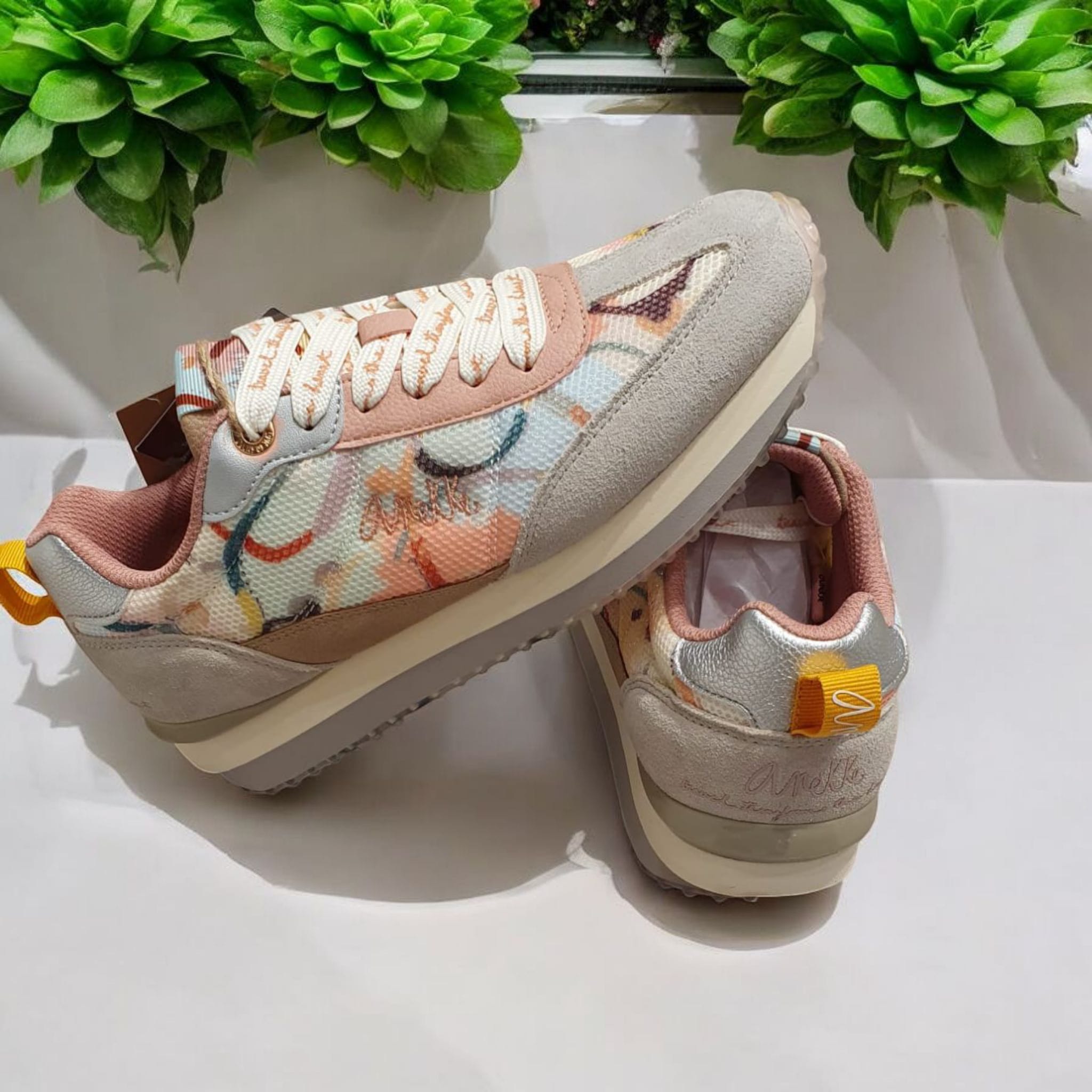 Ténis coloridos Anekke