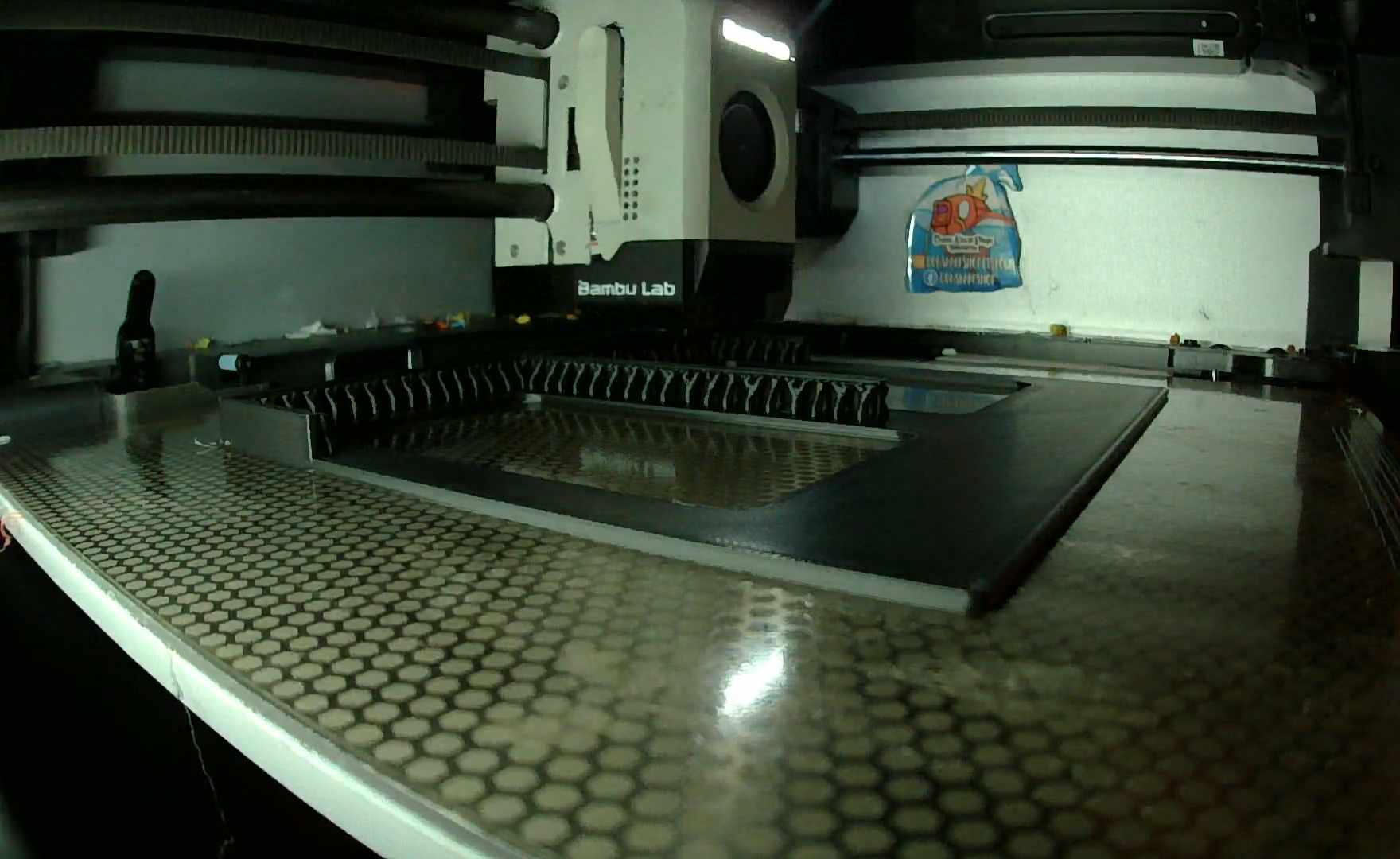 Top Loader Display Wall mounted