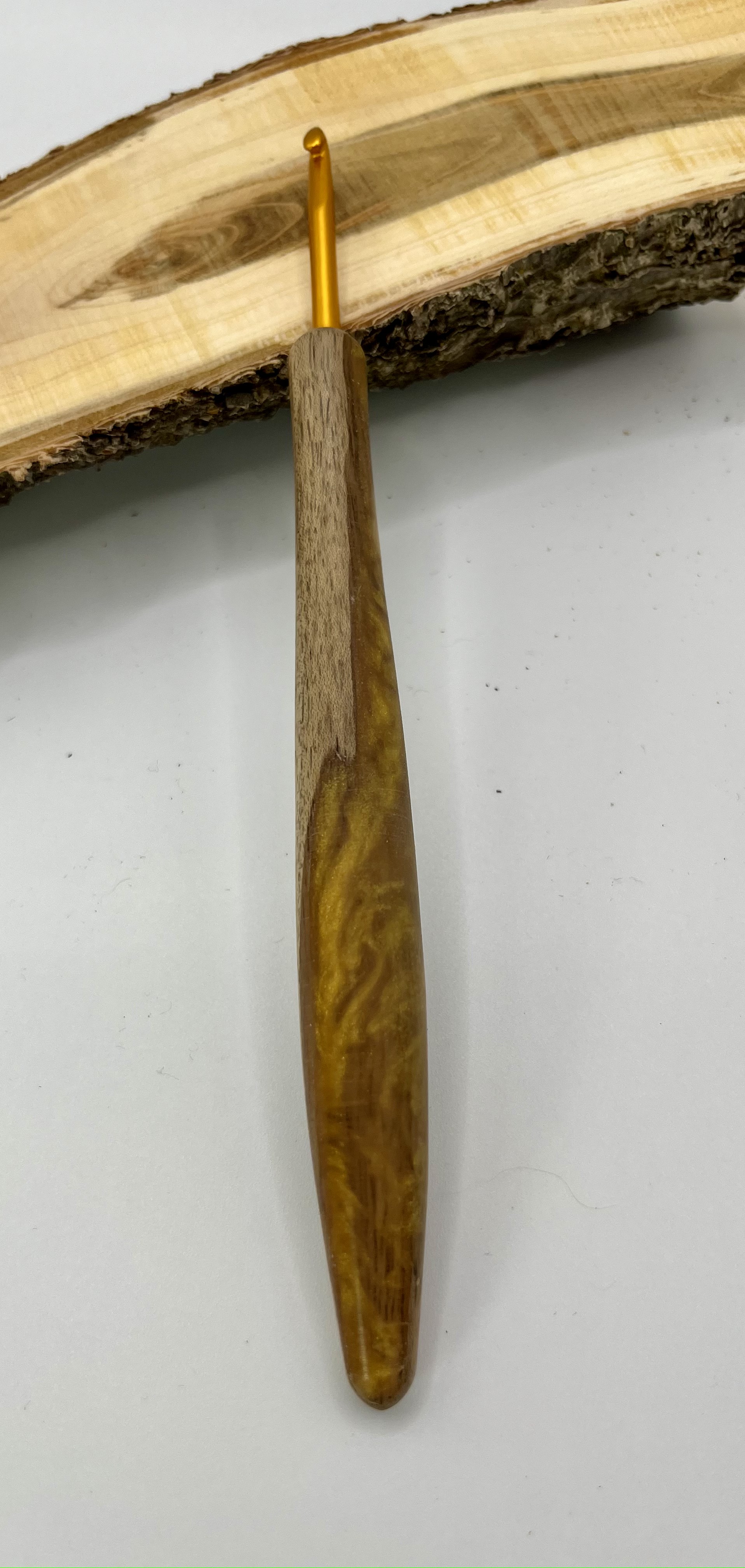 Häkelnadel Olive Haken Clover gold 3,75 mm Zapfenform