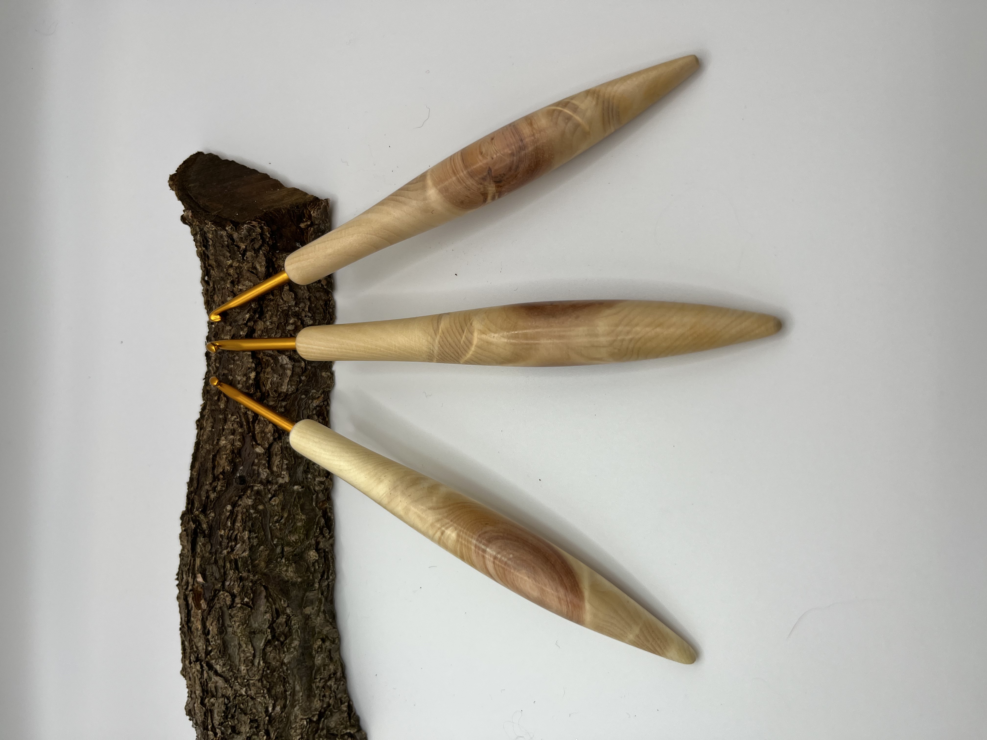 Häkelnadel Zirbe Set2 Zapfenform