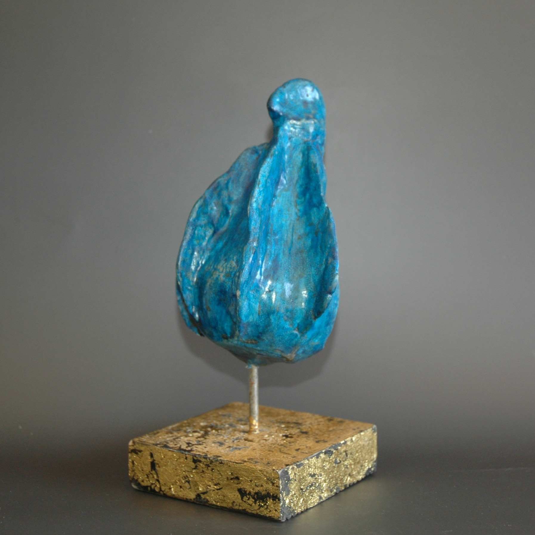 Sculpture oiseau trapu Bleu Chefchaouen