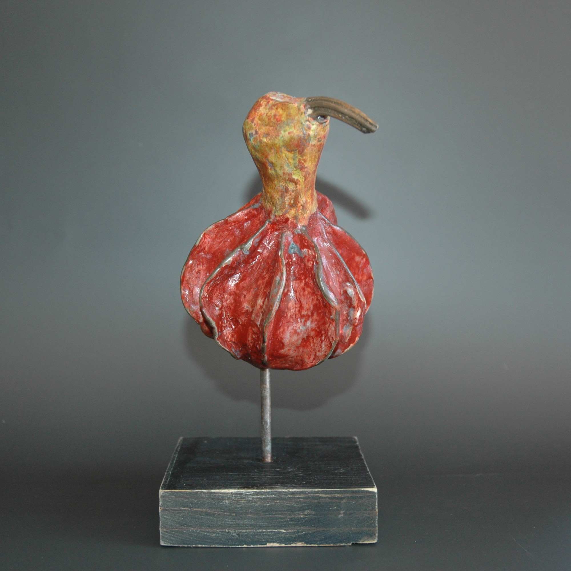 Sculpture oiseau bicolore