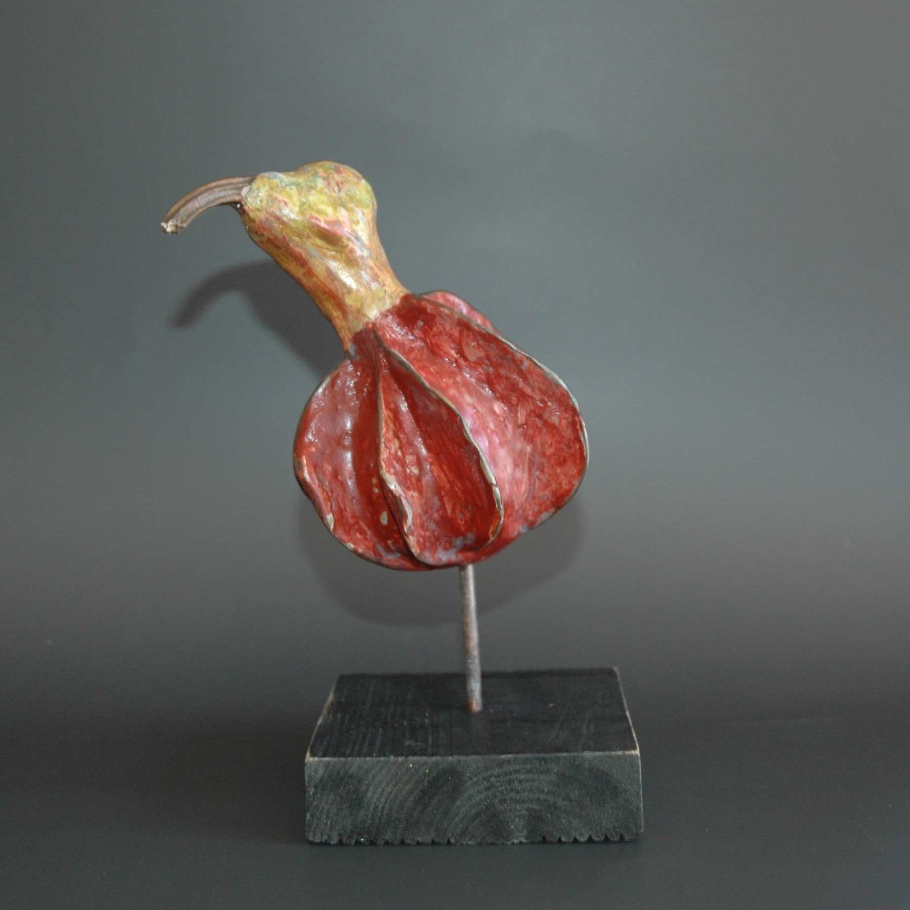 Sculpture oiseau bicolore
