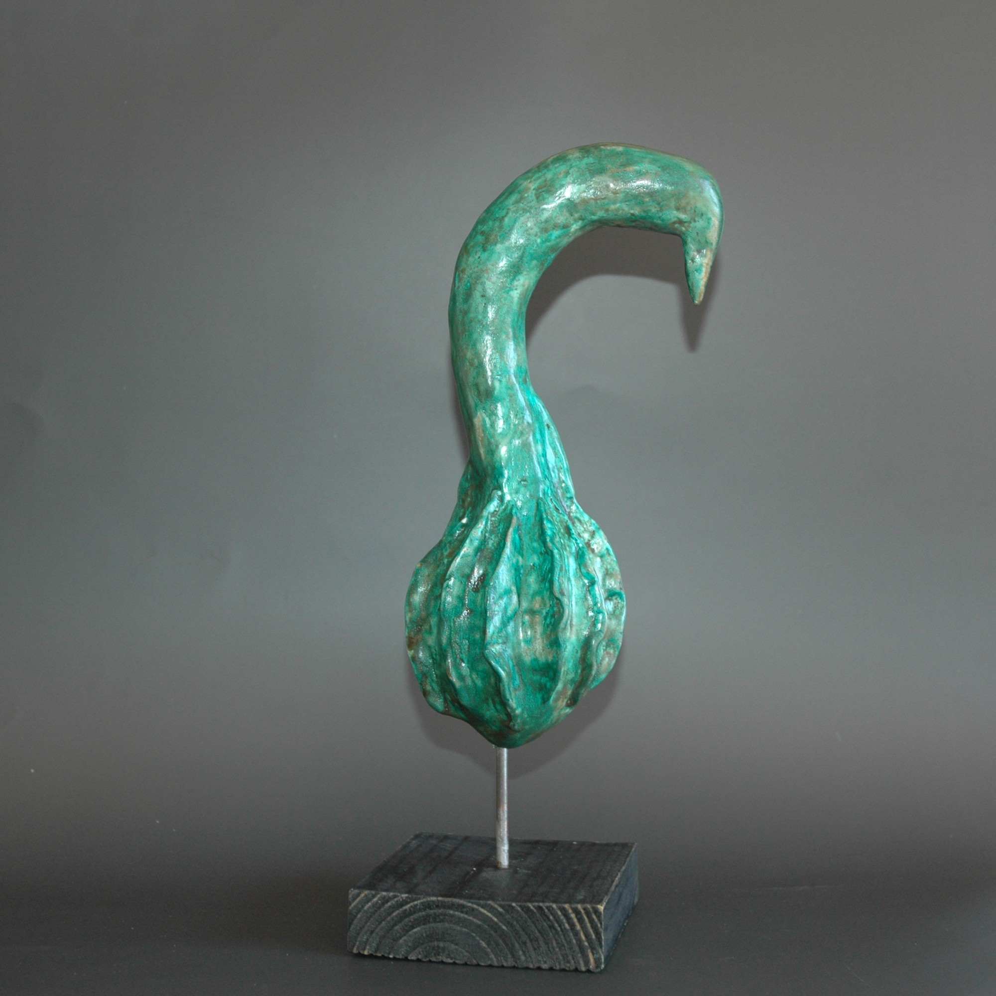 Sculpture oiseau au long cou vert d'Italie