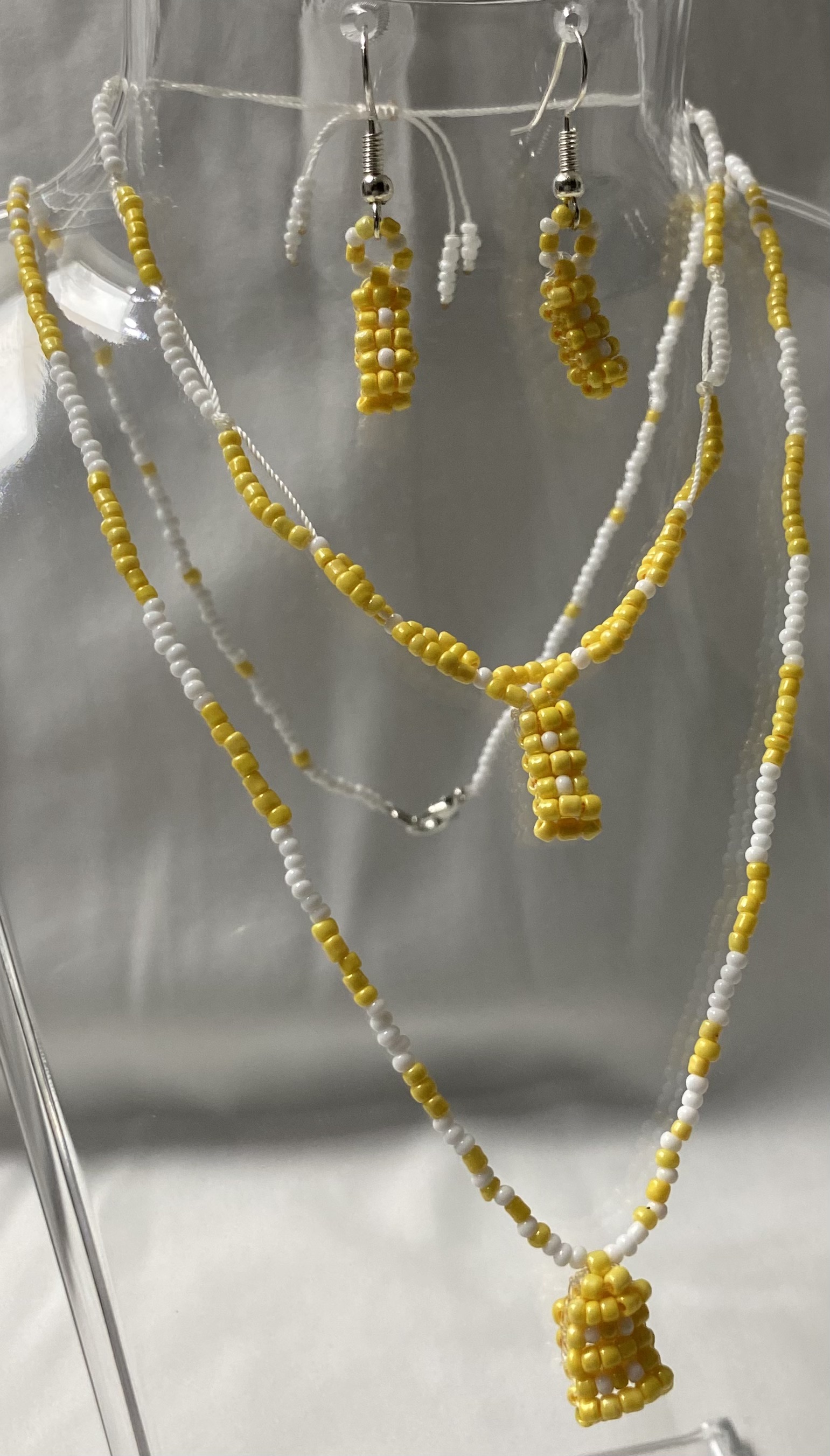 Parure jaune & blanche