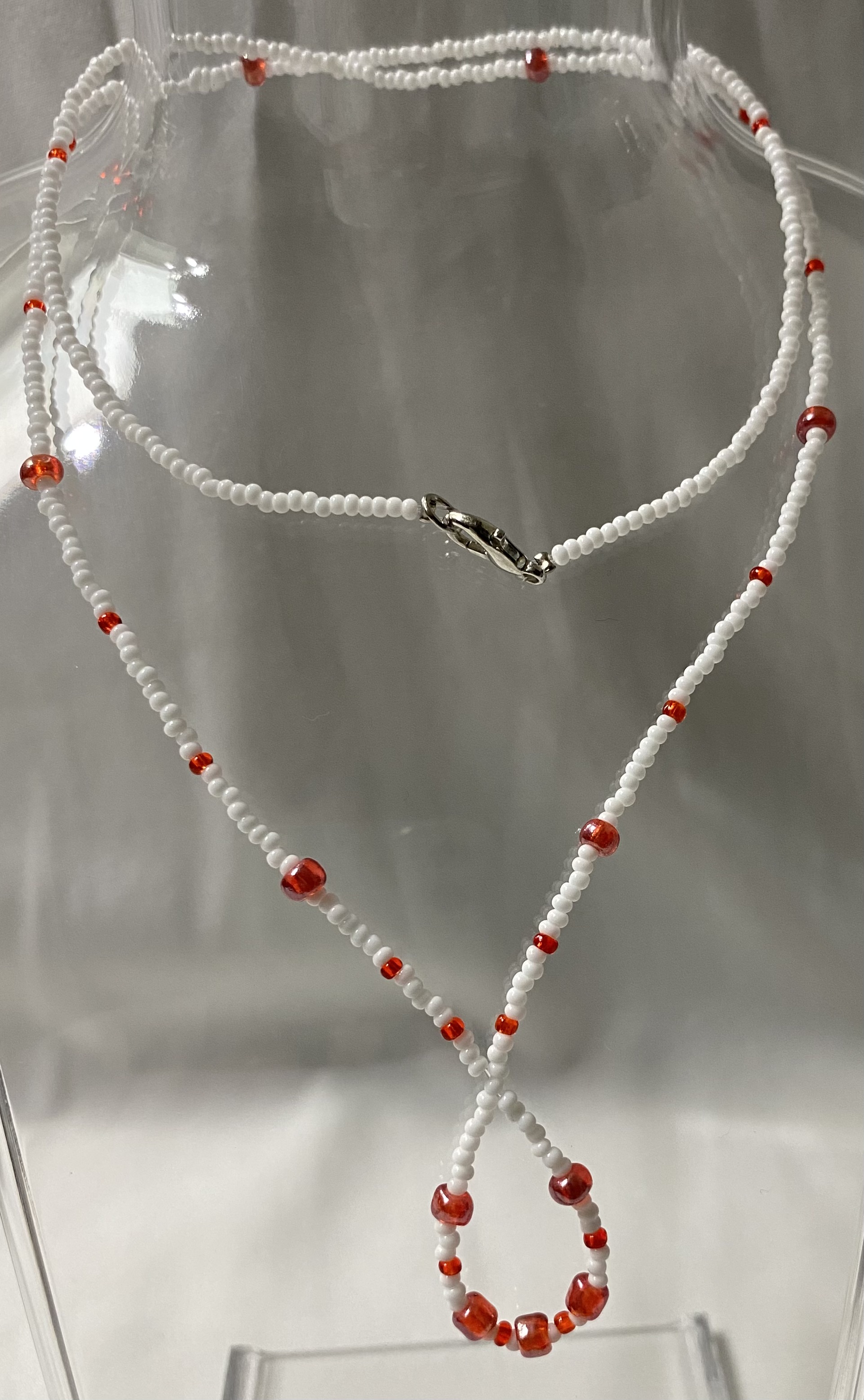 Parure rouge & neige