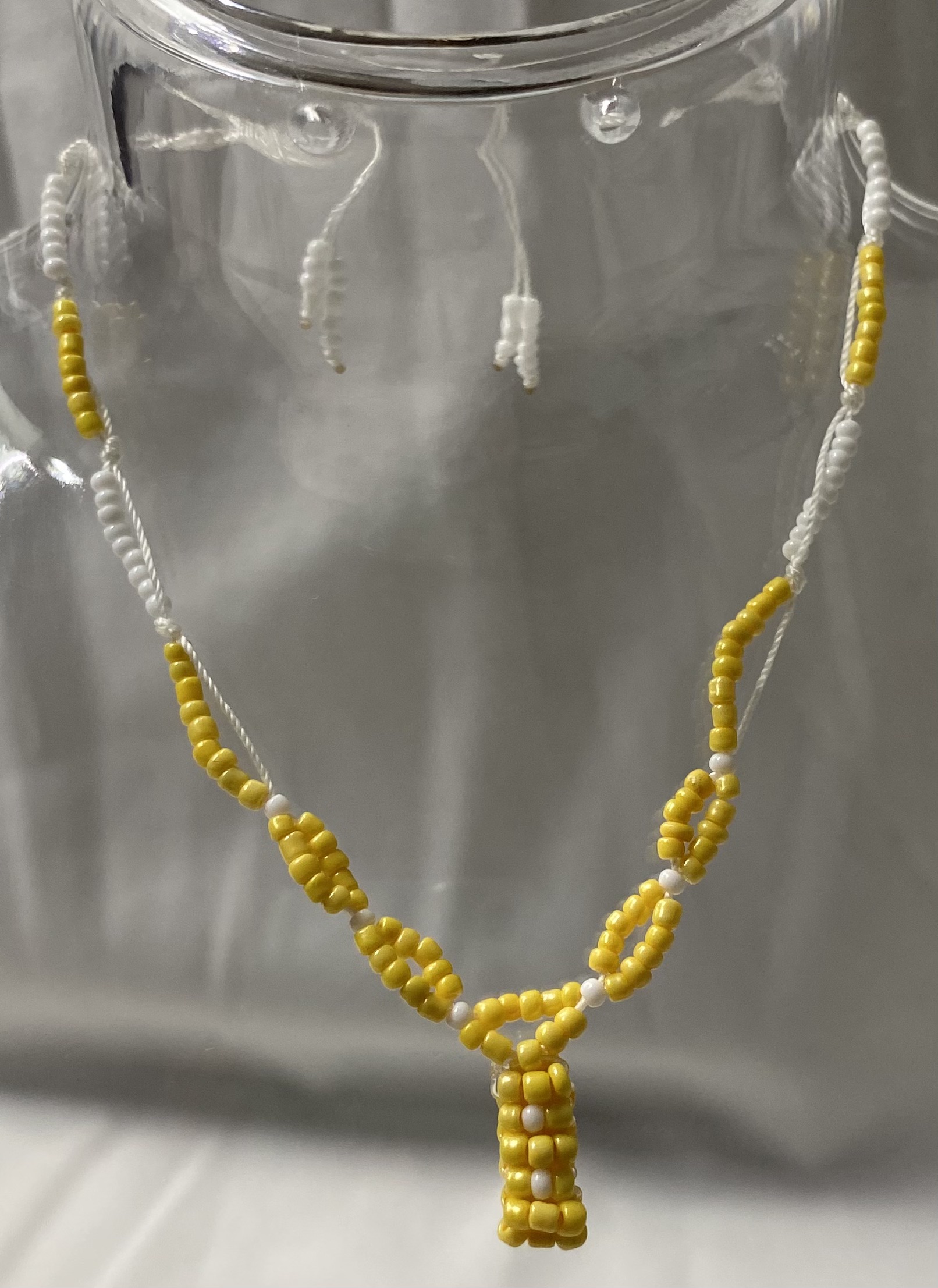 Parure jaune & blanche