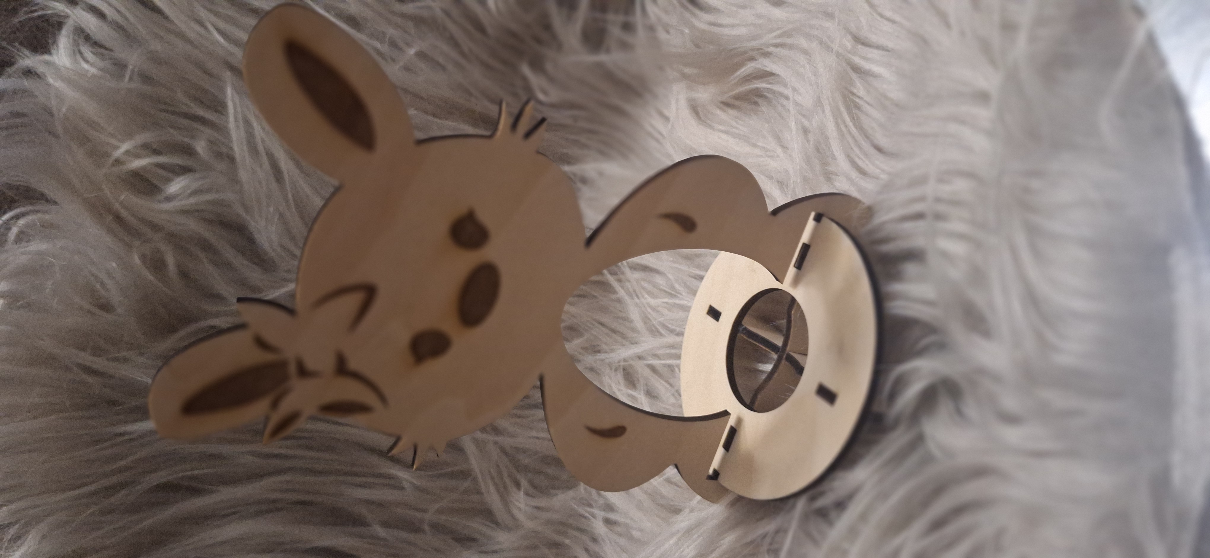 Hasenkinder mit Eierbauch