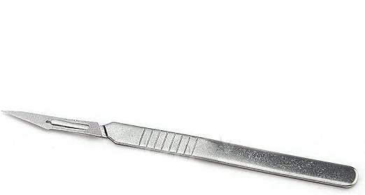 Scalpel with Replaceable Blades