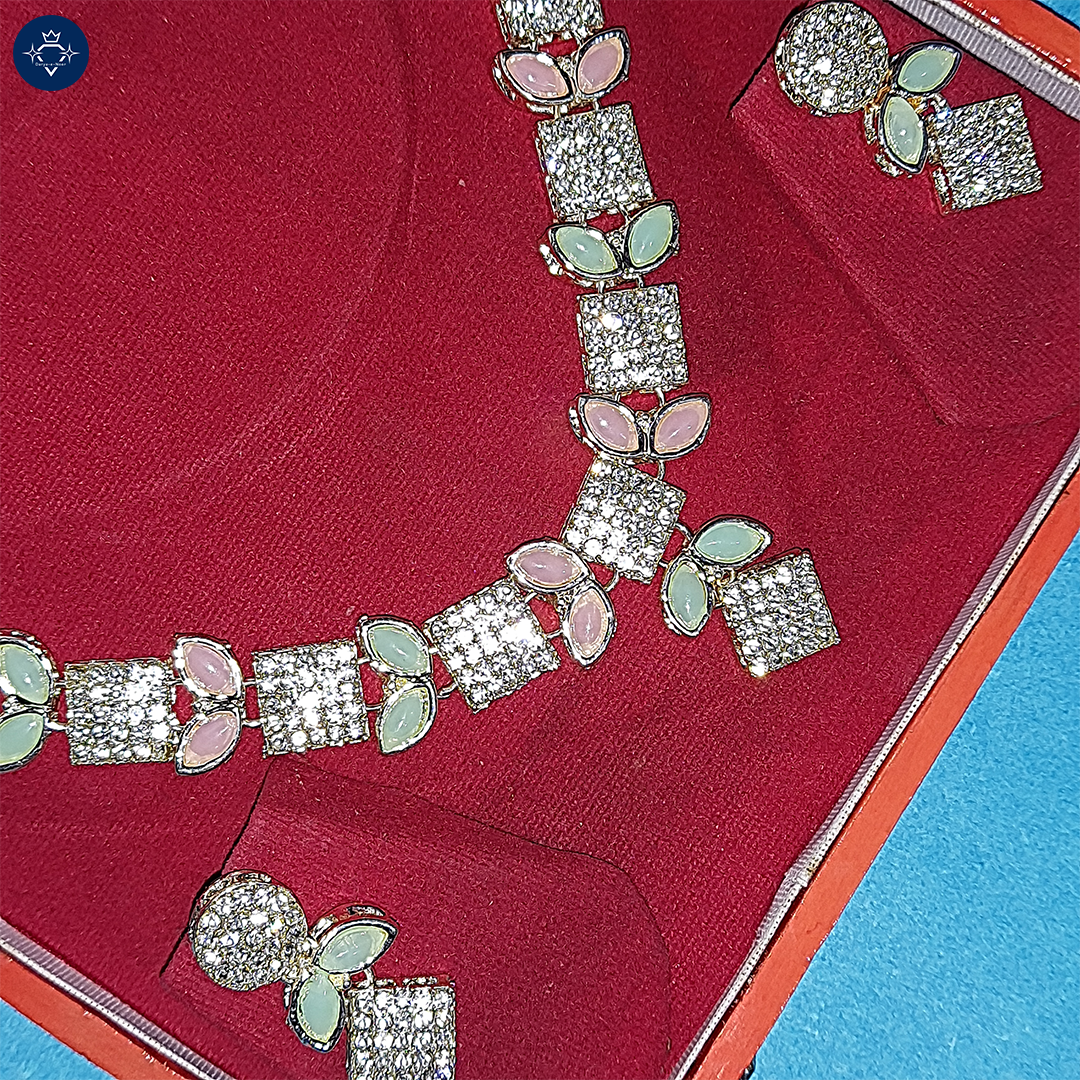 Elegant Necklace and Earrings Set