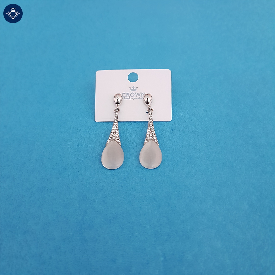 Elegant Teardrop Earrings