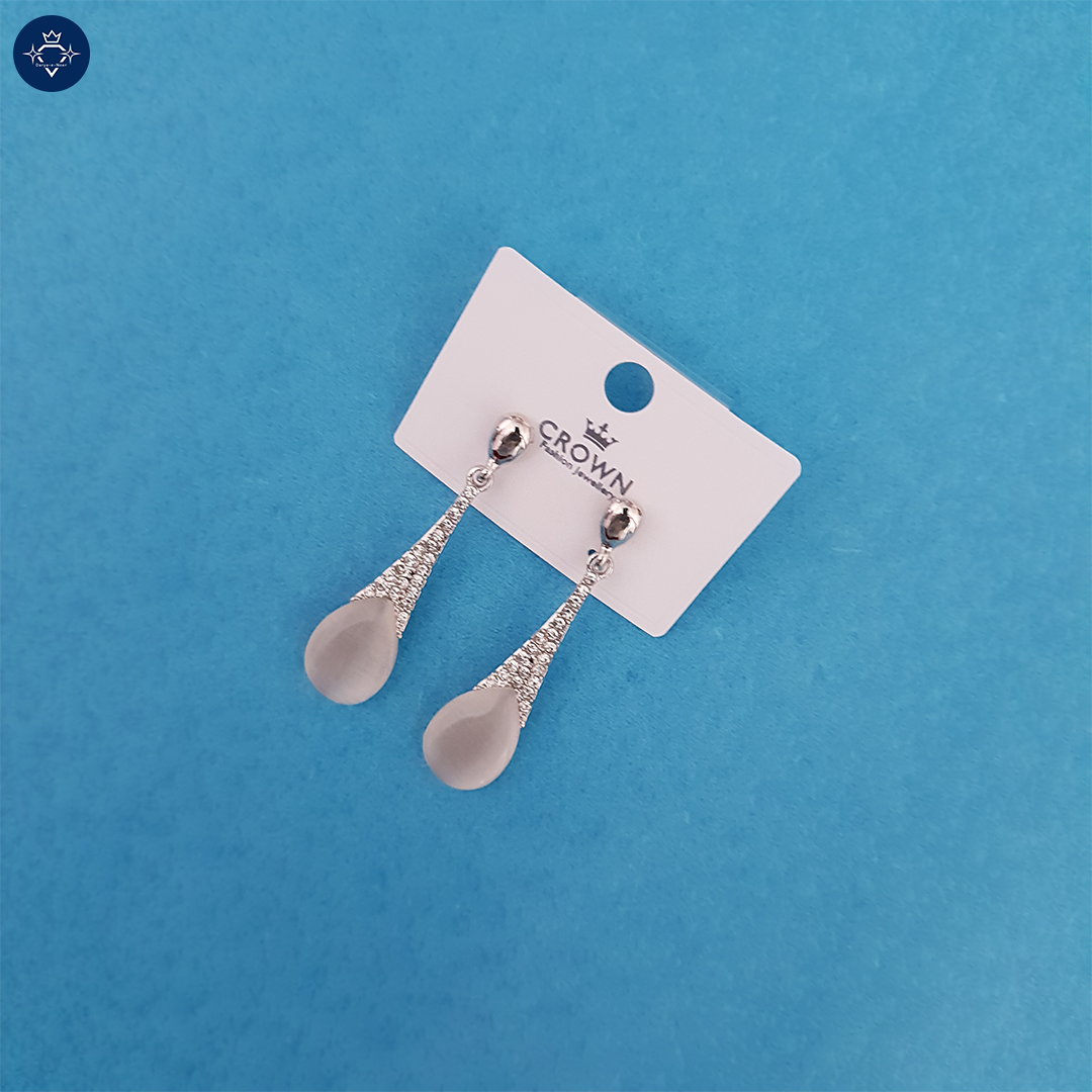 Elegant Teardrop Earrings