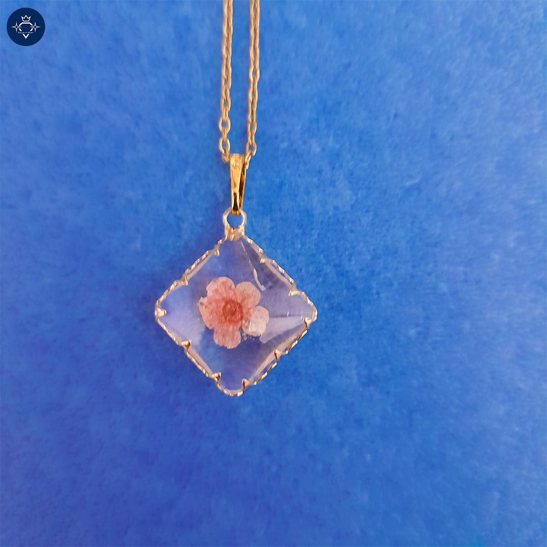Floral Pendant Necklace