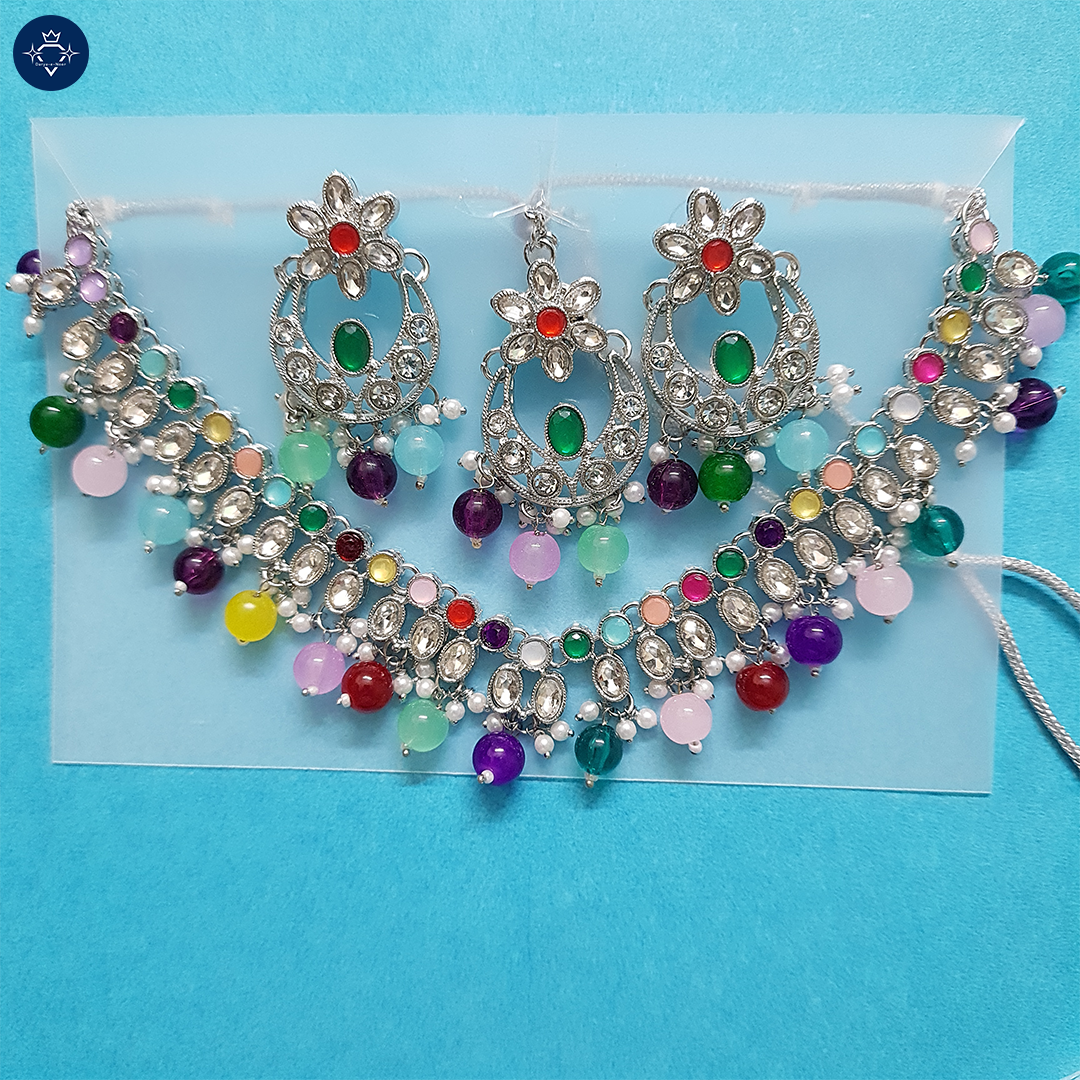 Indraneel Navratna Kundan Necklace Set – A Spectrum of Royalty 