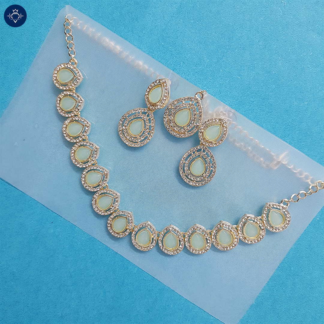Twilight Grace Necklace Set 