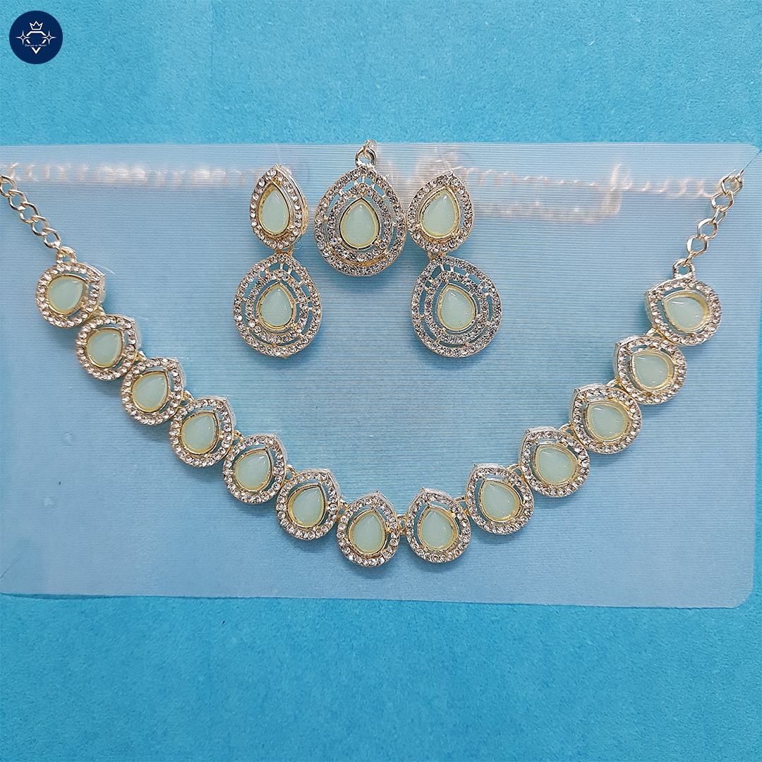 Twilight Grace Necklace Set 