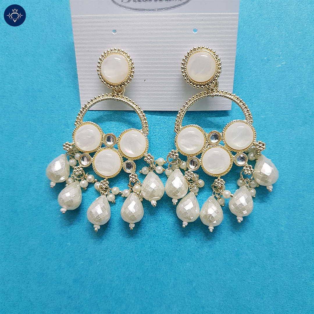 Chandrika Earrings – A Celestial Symphony in White & Gold 